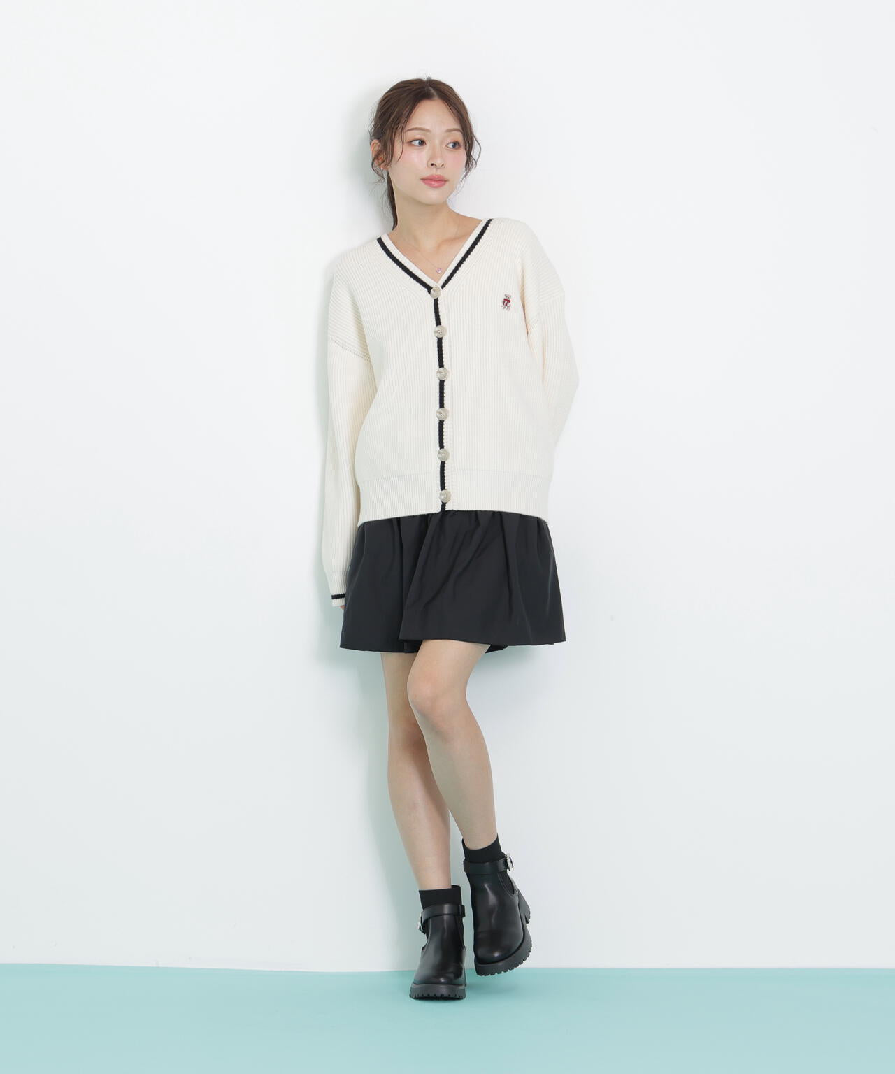 ＜ＢＥＡＲシリーズ＞カーディガンセットアップ