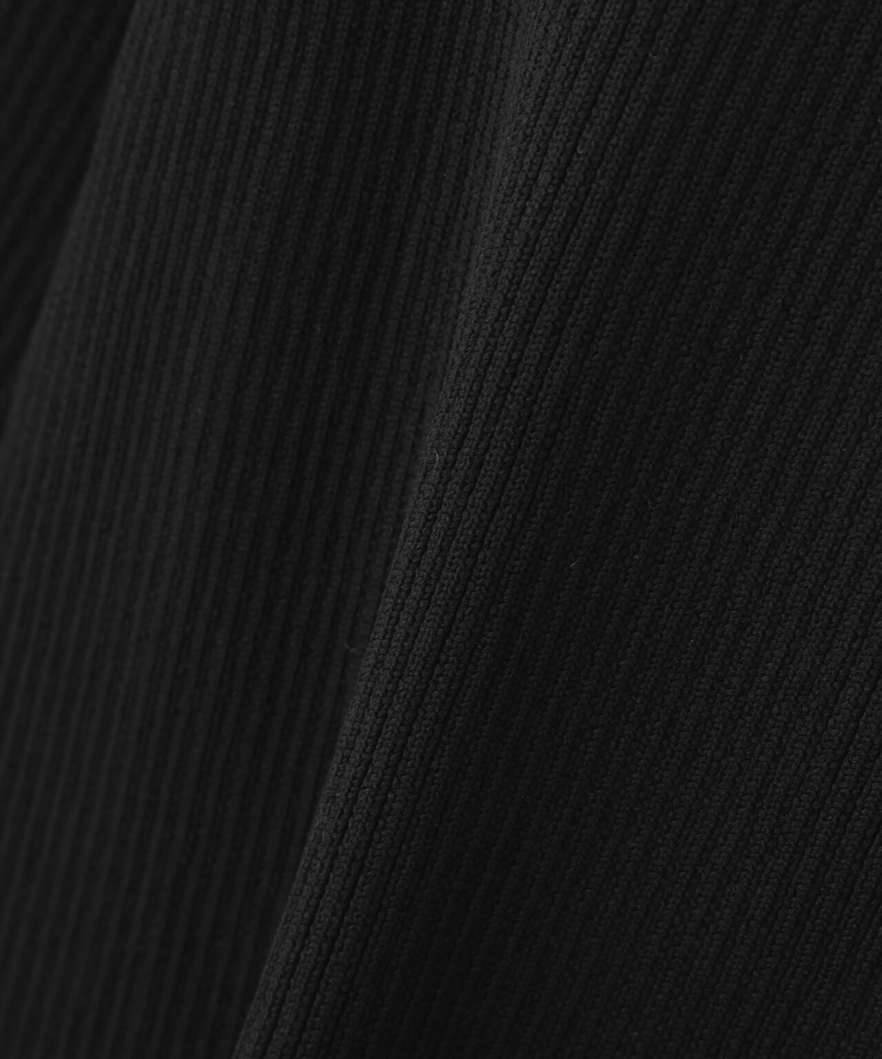 モール刺繍ドッキングニットワンピース