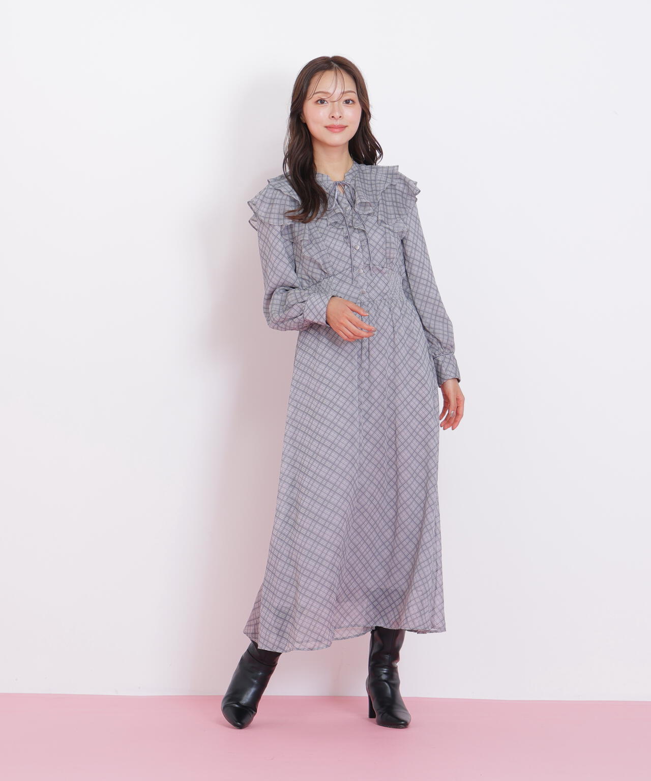 ベロア配色チェックラッフルワンピース