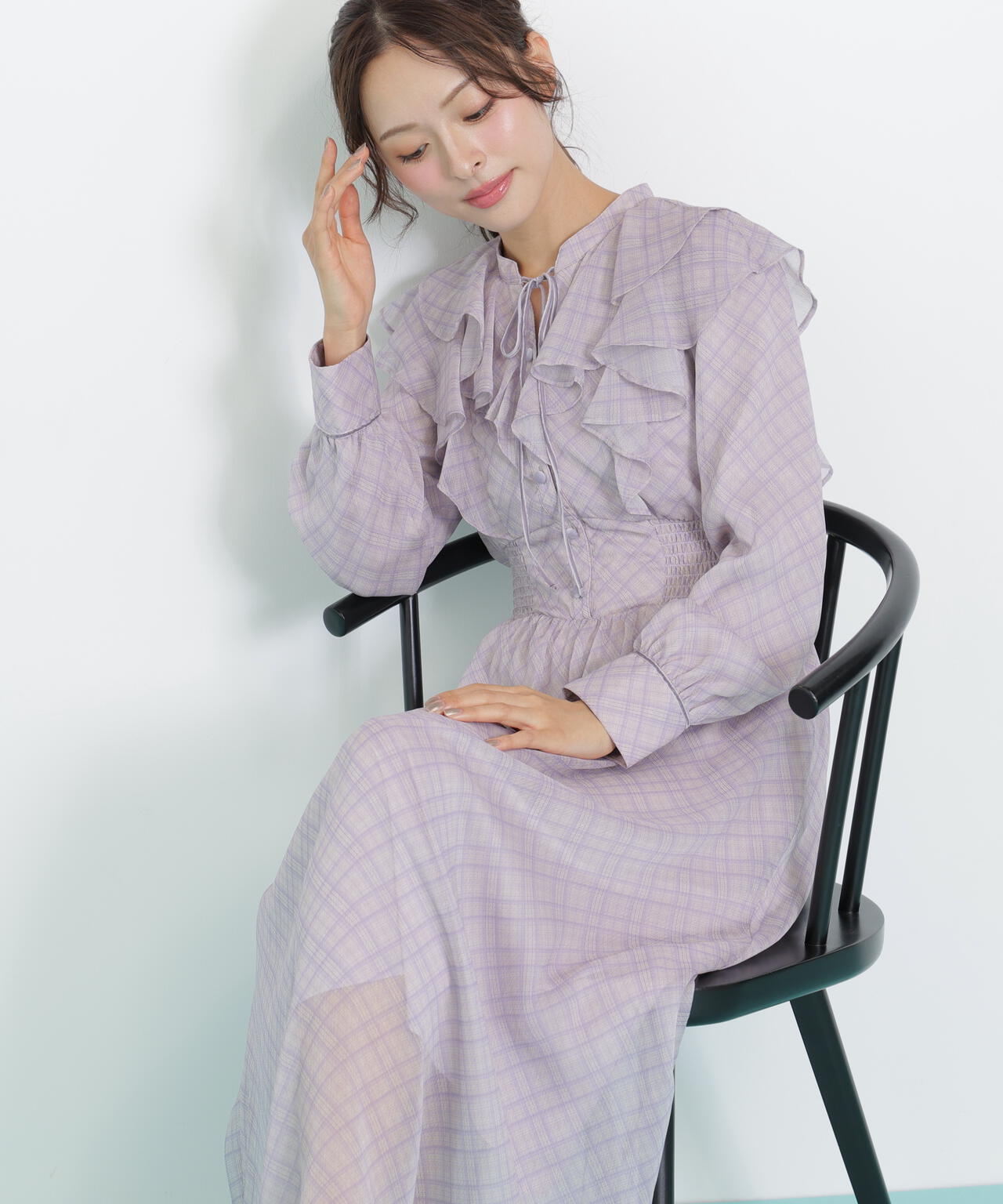 ベロア配色チェックラッフルワンピース