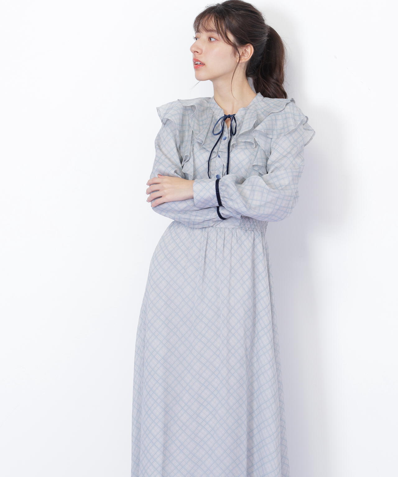 ベロア配色チェックラッフルワンピース