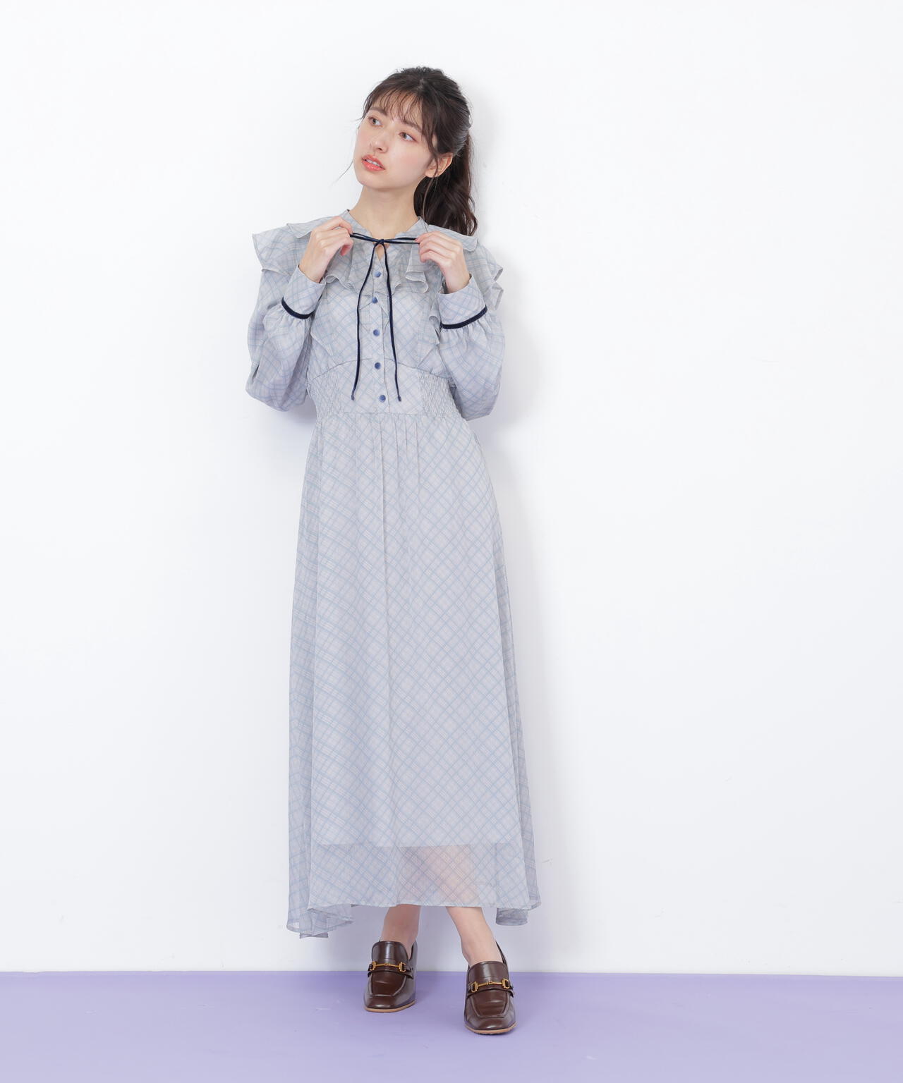 ベロア配色チェックラッフルワンピース