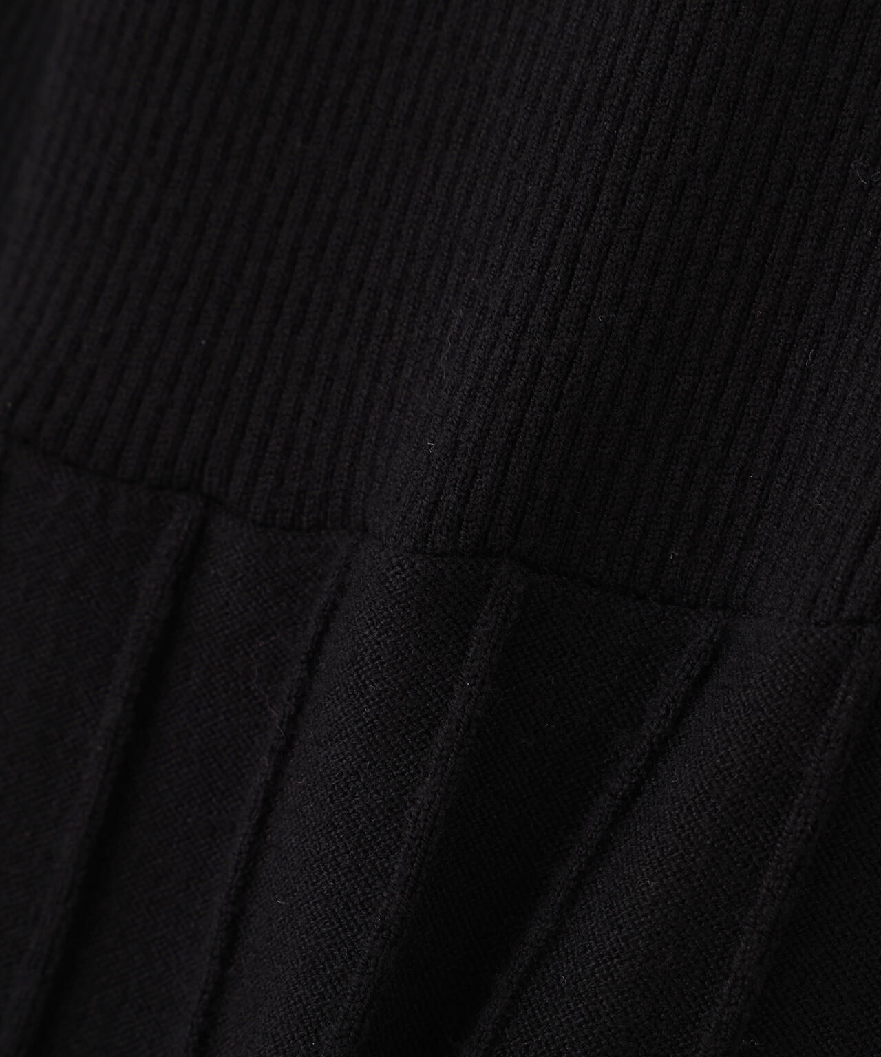 ステッチカラーニットワンピース