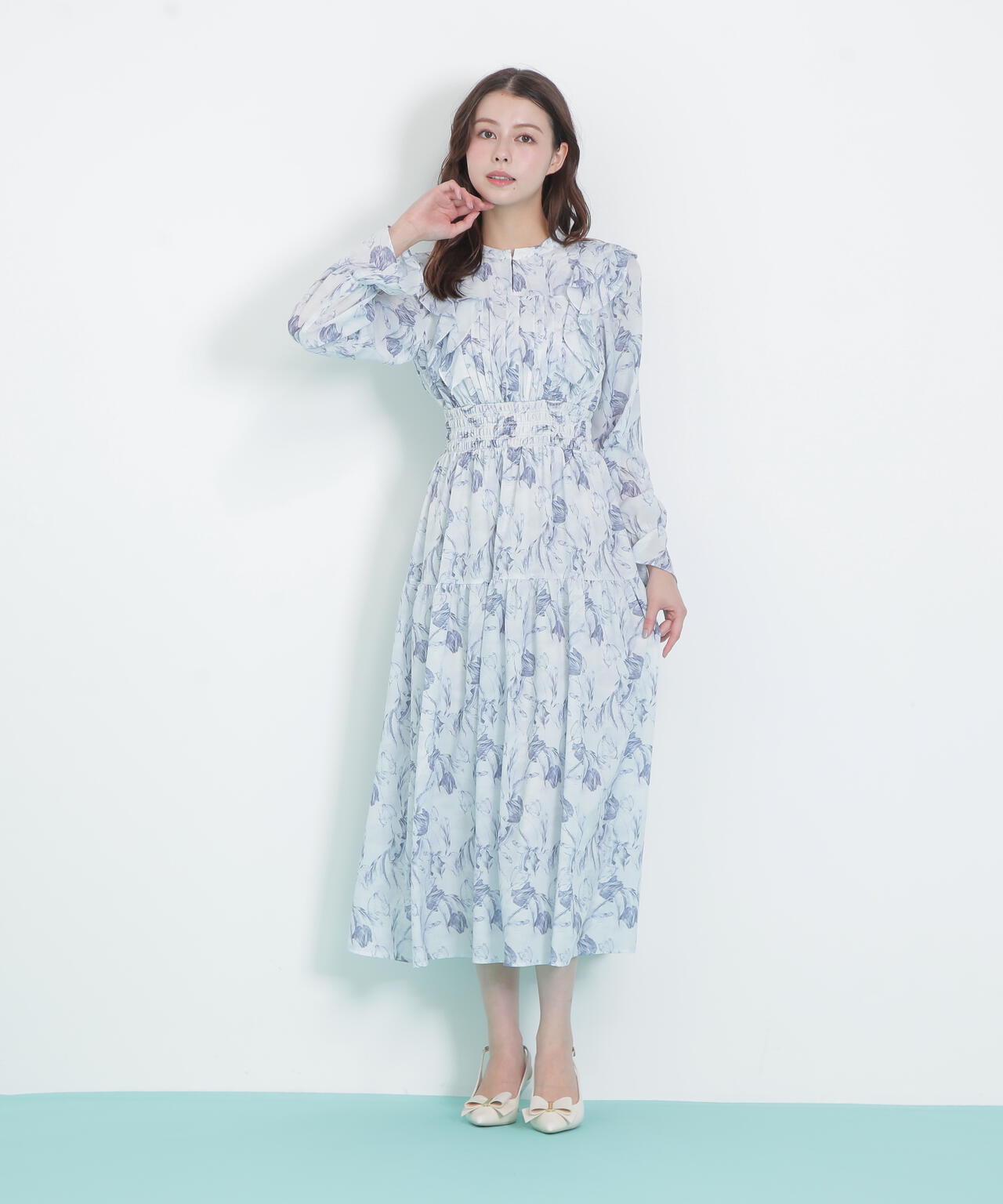 ピンタック花柄ワンピース