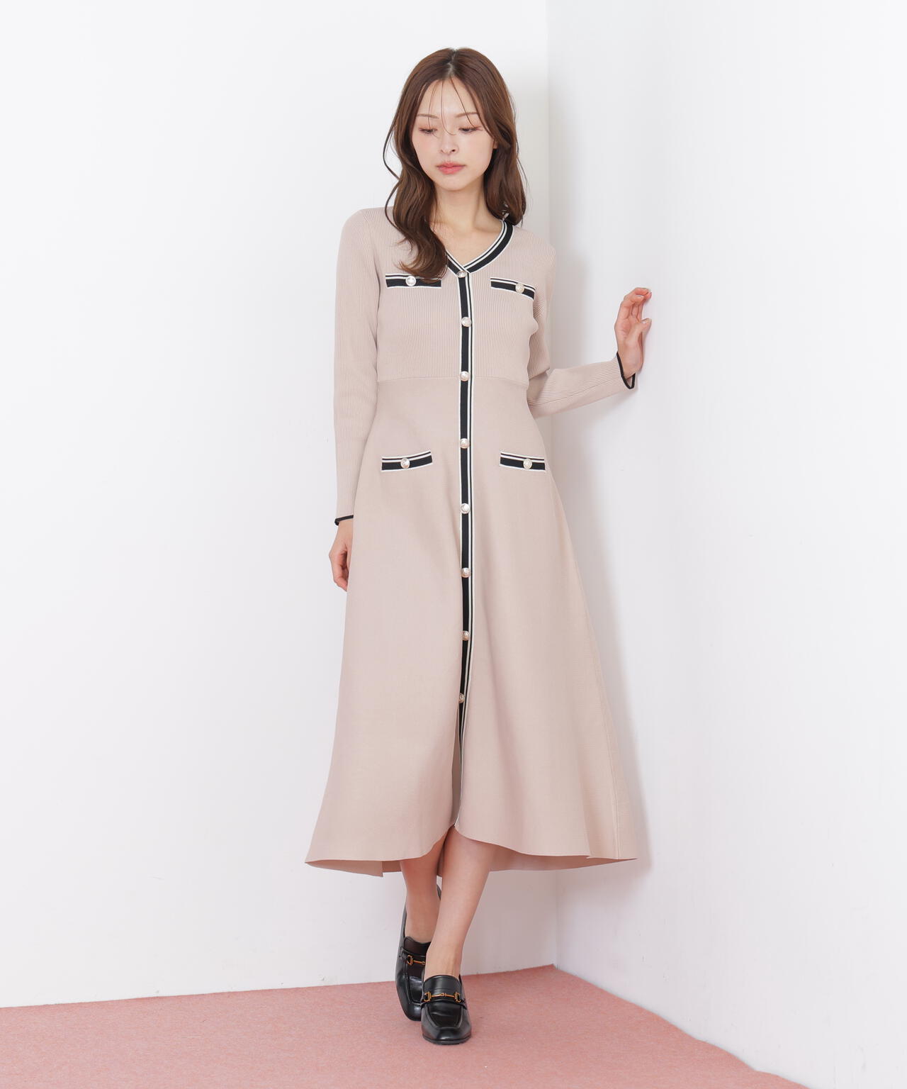 Vネック配色ラインフレアワンピース | JILL by JILL STUART（ジル バイ