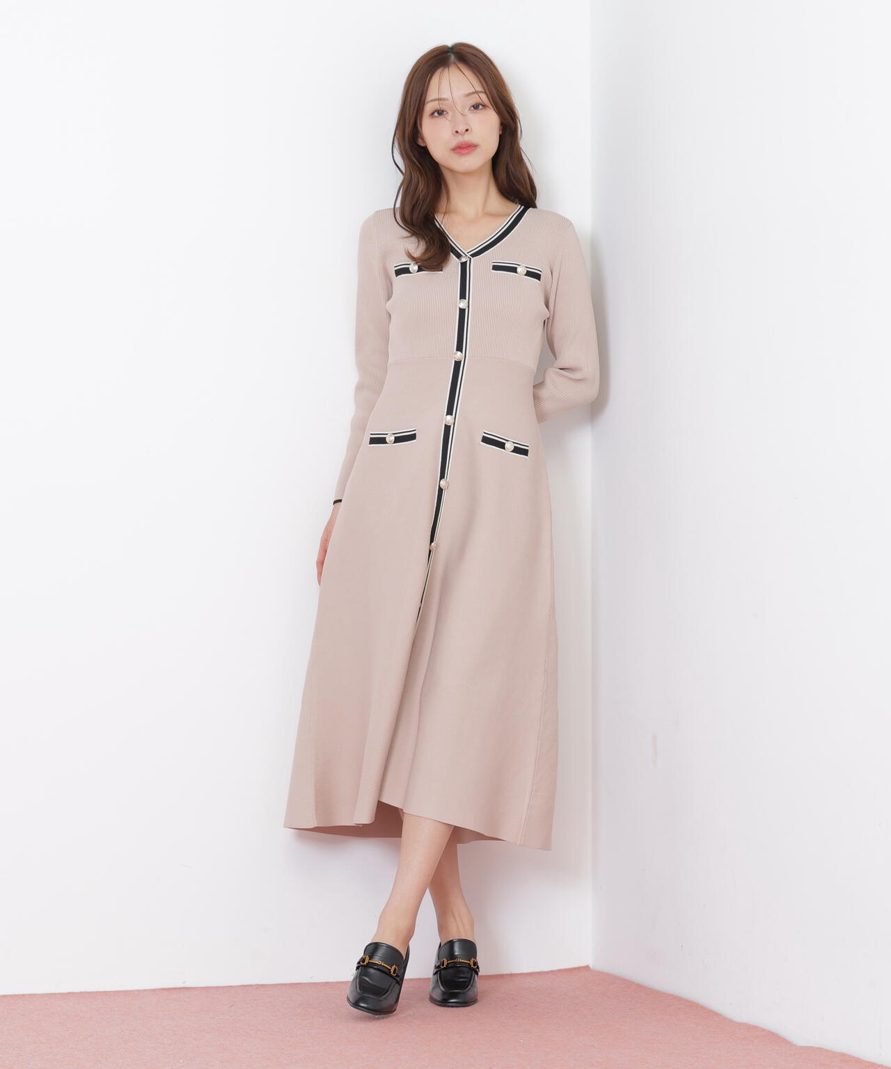 Vネック配色ラインフレアワンピース | JILL by JILL STUART（ジル バイ