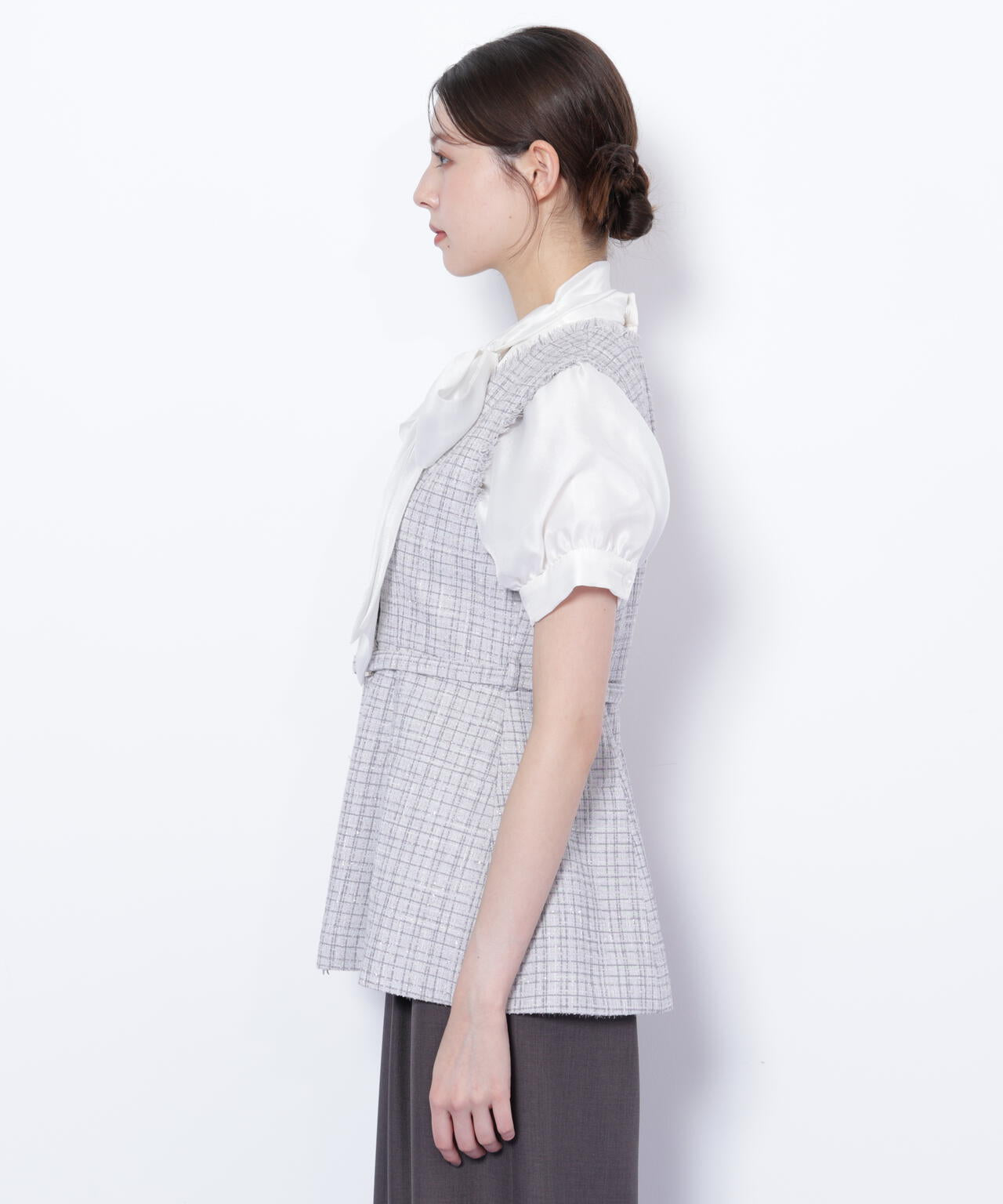 ツイードペプラムジレ