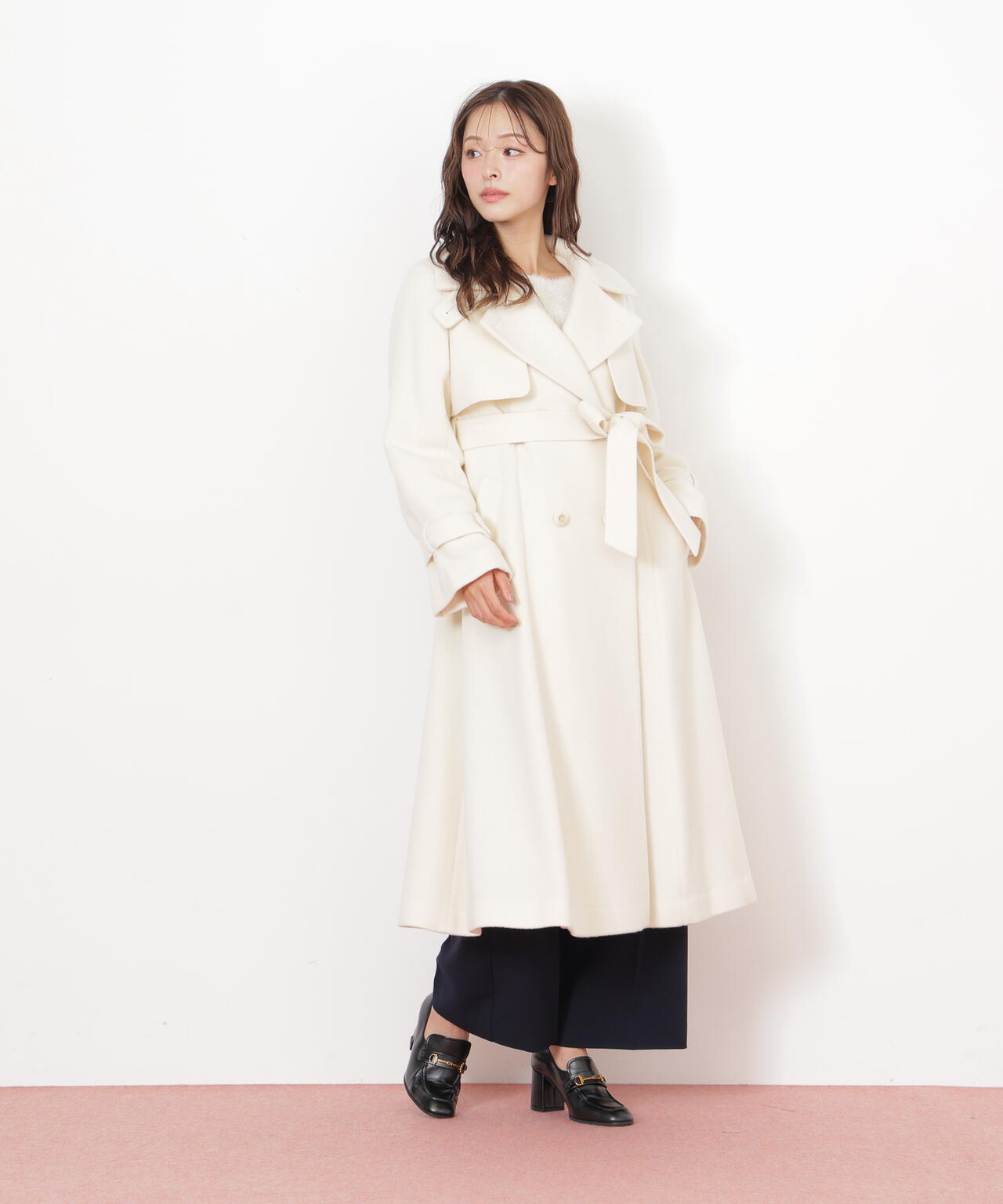 ウールレディトレンチコート