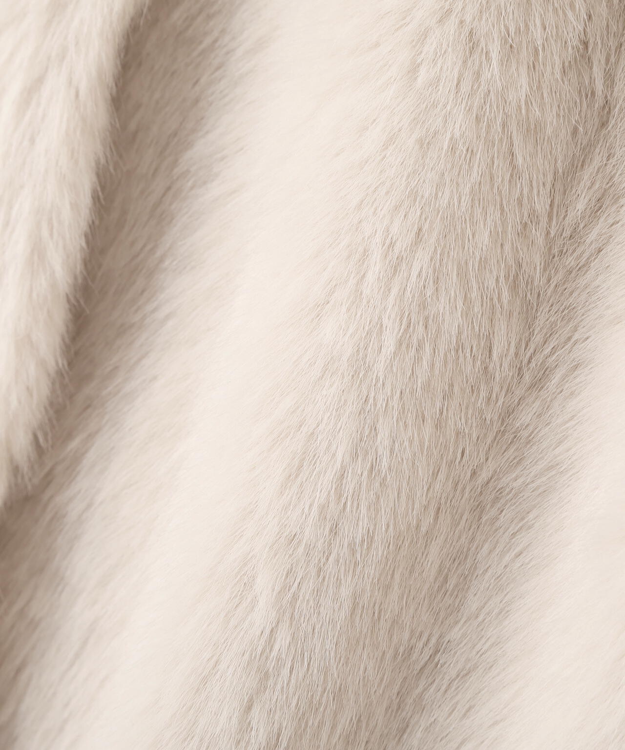 フェイクファーショートジャケット