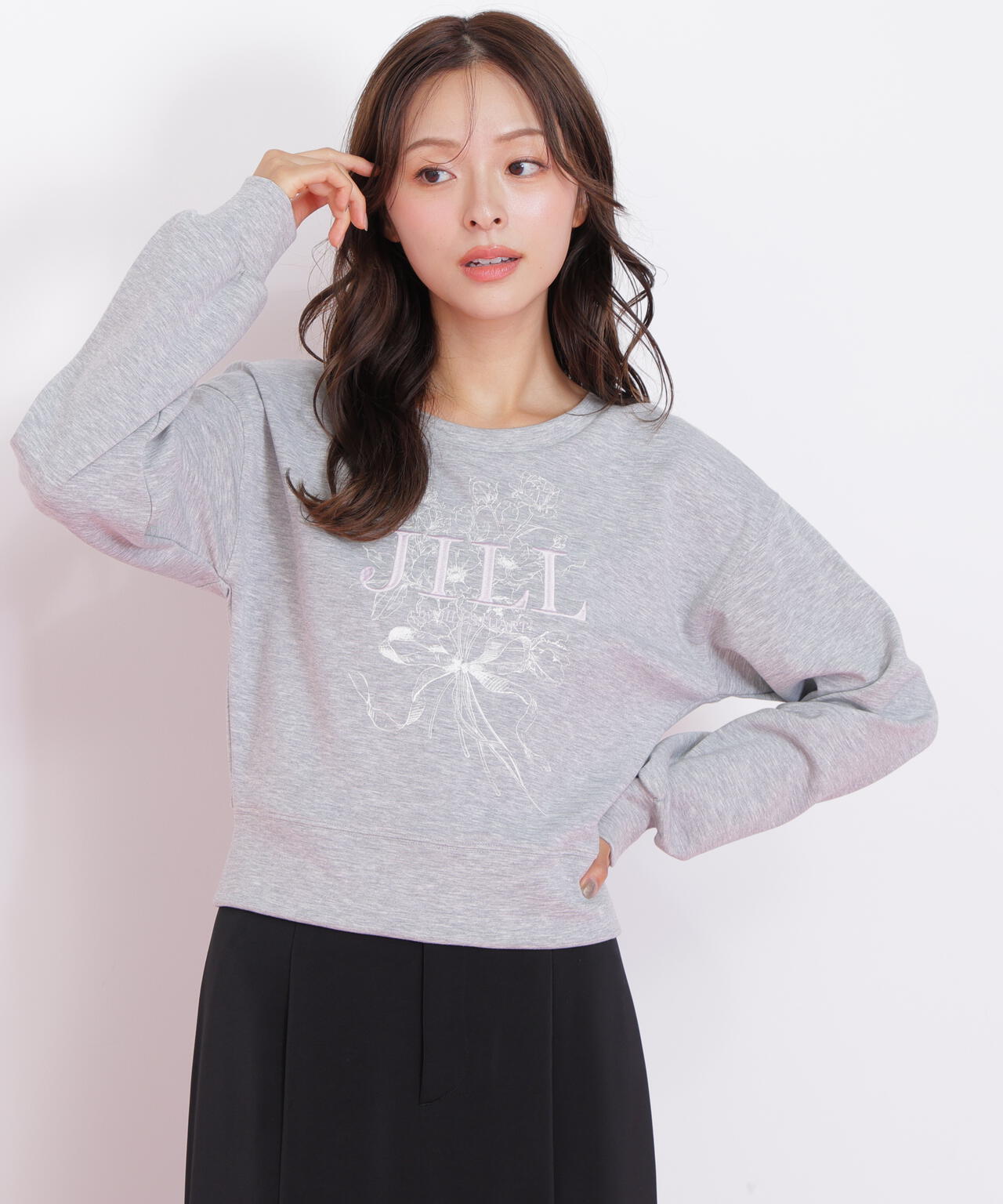 リボンブーケロゴ刺繍スウェット | JILL by JILL STUART（ジル バイ