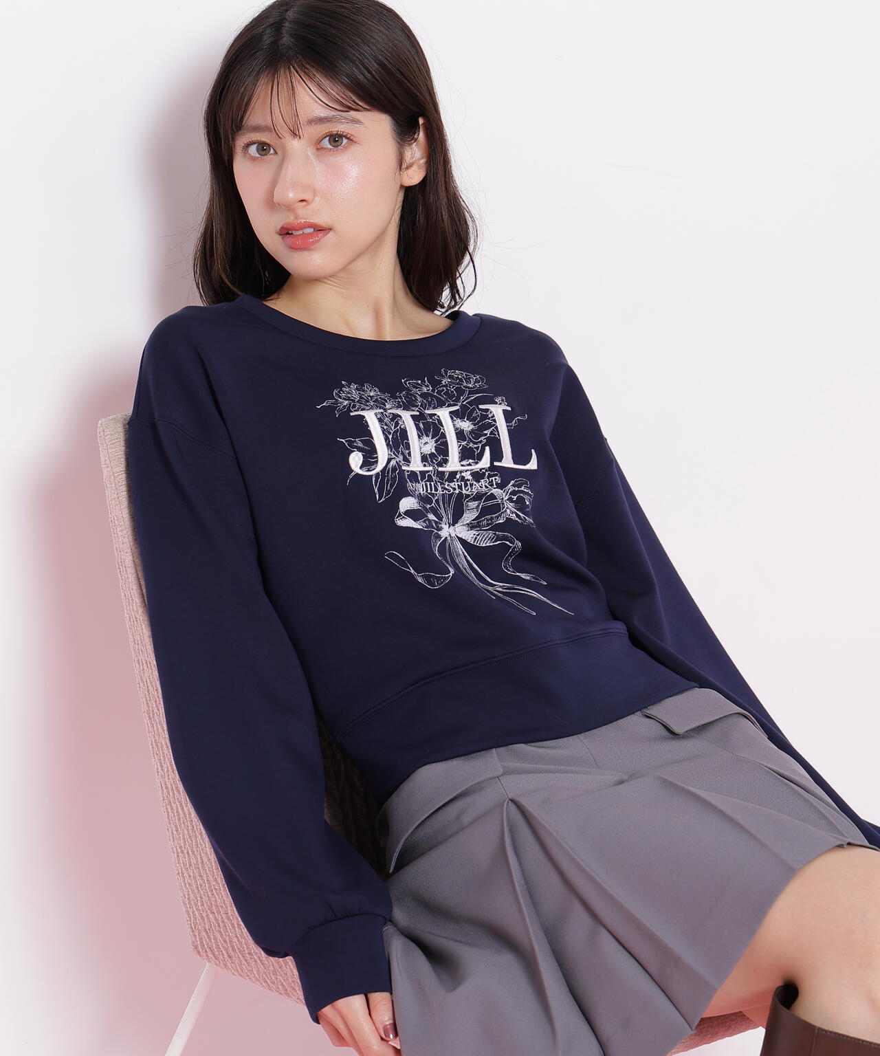 リボンブーケロゴ刺繍スウェット | JILL by JILL STUART（ジル バイ