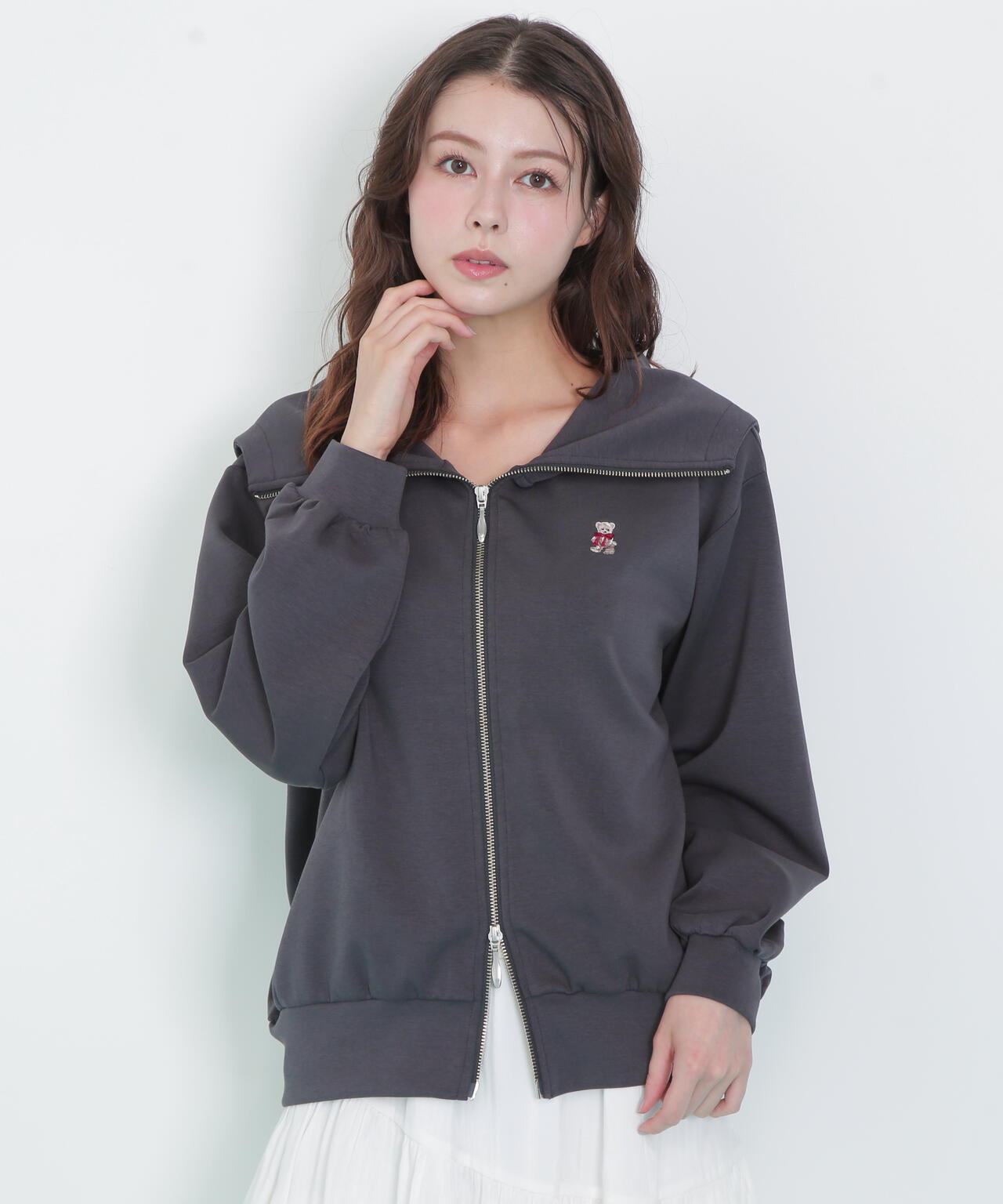 ＜BEARシリーズ＞ビッグフードパーカー