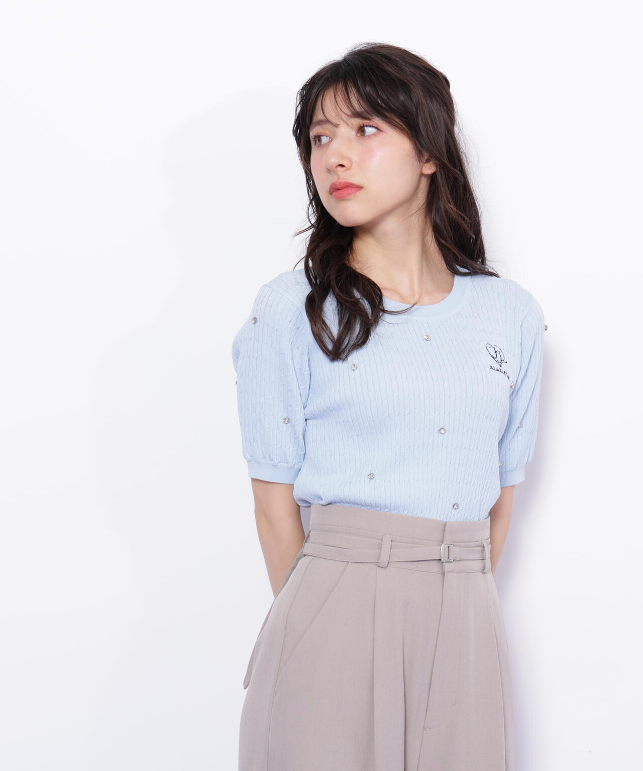 ミニケーブルハート刺繍ニット