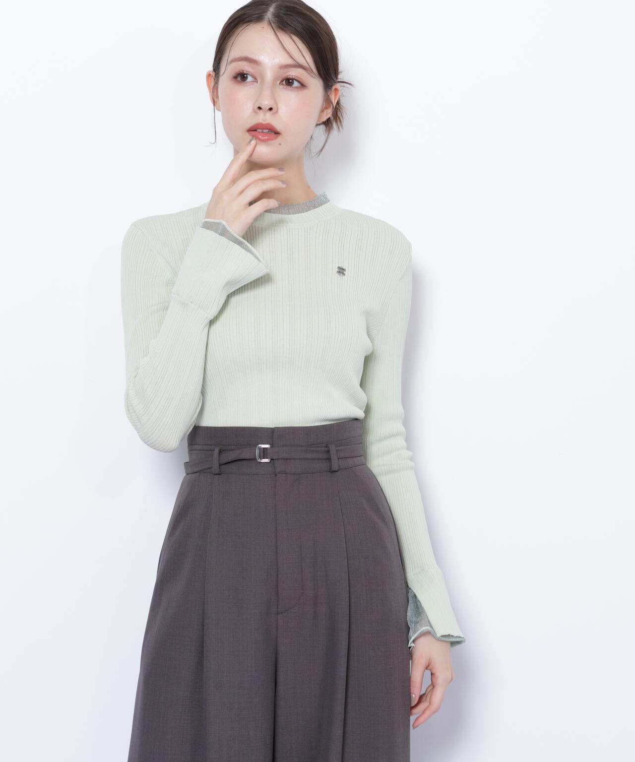 お値下☺︎FREITAG JILL☺︎ フロントフリルニット | JILL by JILL STUART（ジル バイ ジル