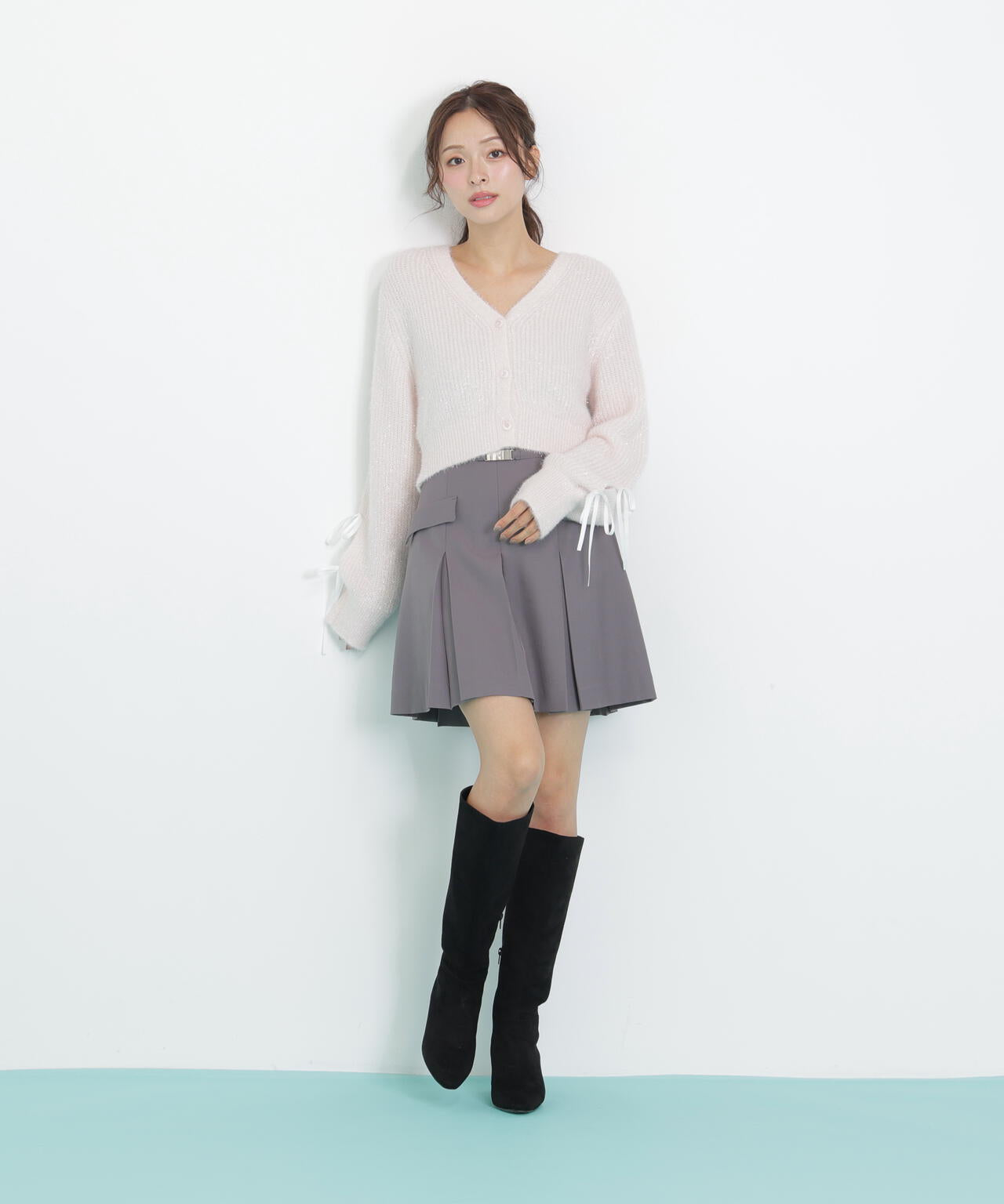 フィルムフェザーヤーンカーディガン