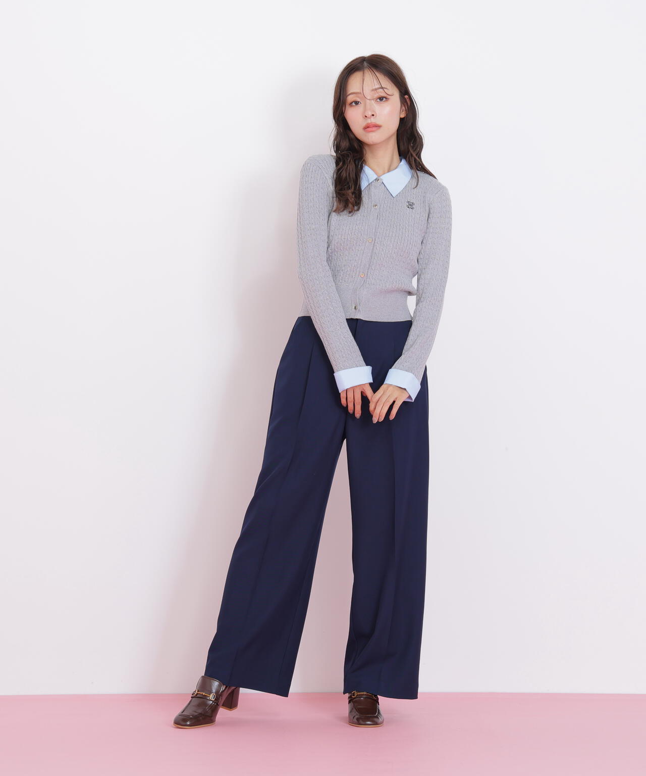 衿付きミニケーブルカーディガン