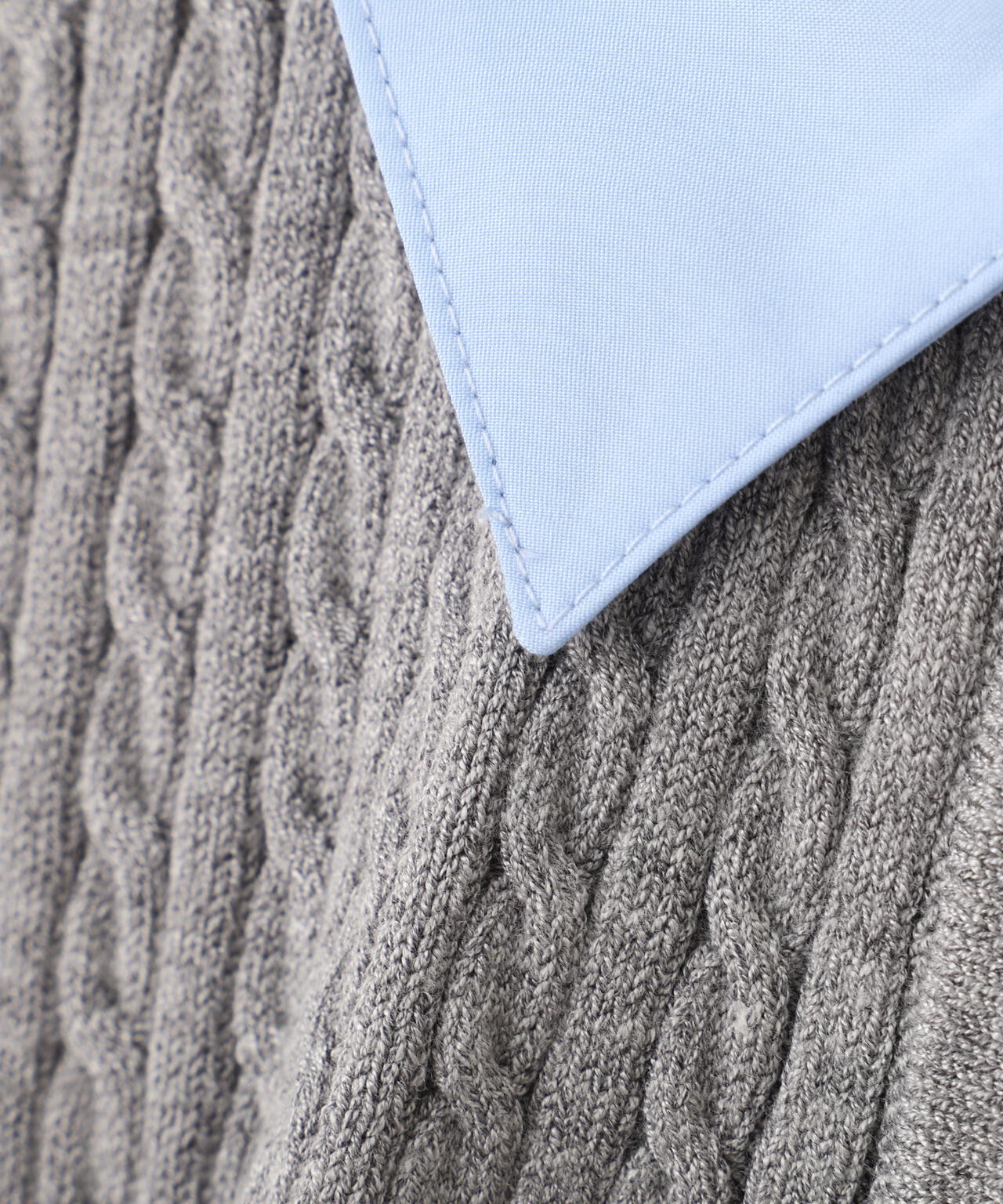 衿付きミニケーブルカーディガン