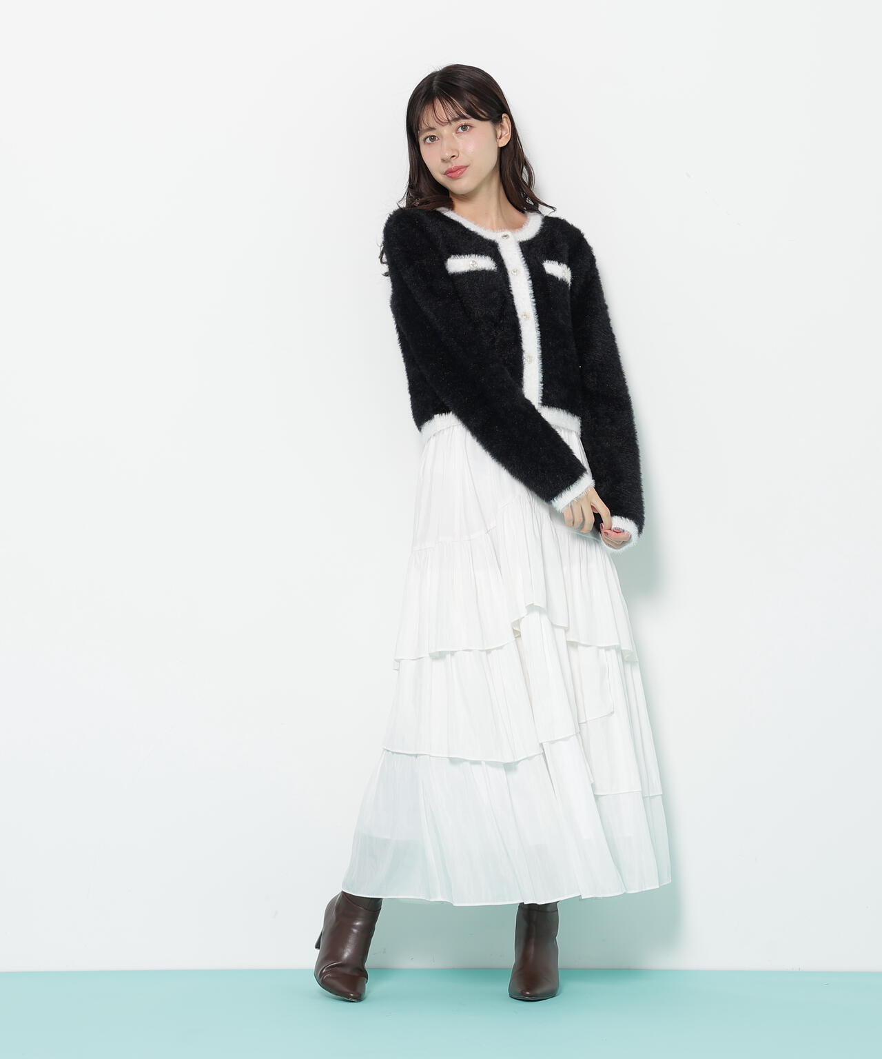 スパンコールフェザーニットジャケット