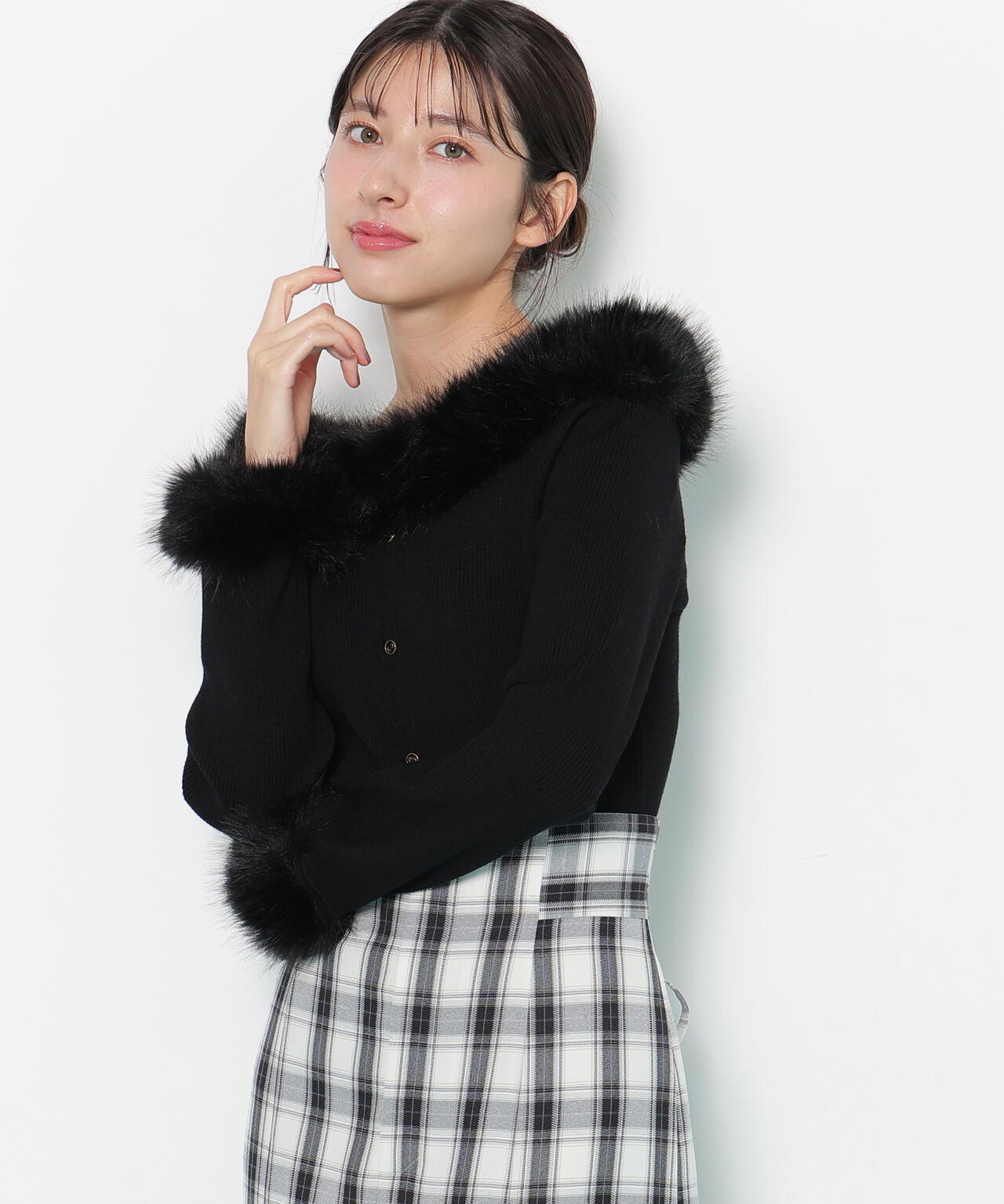 フェイクファートリムニット