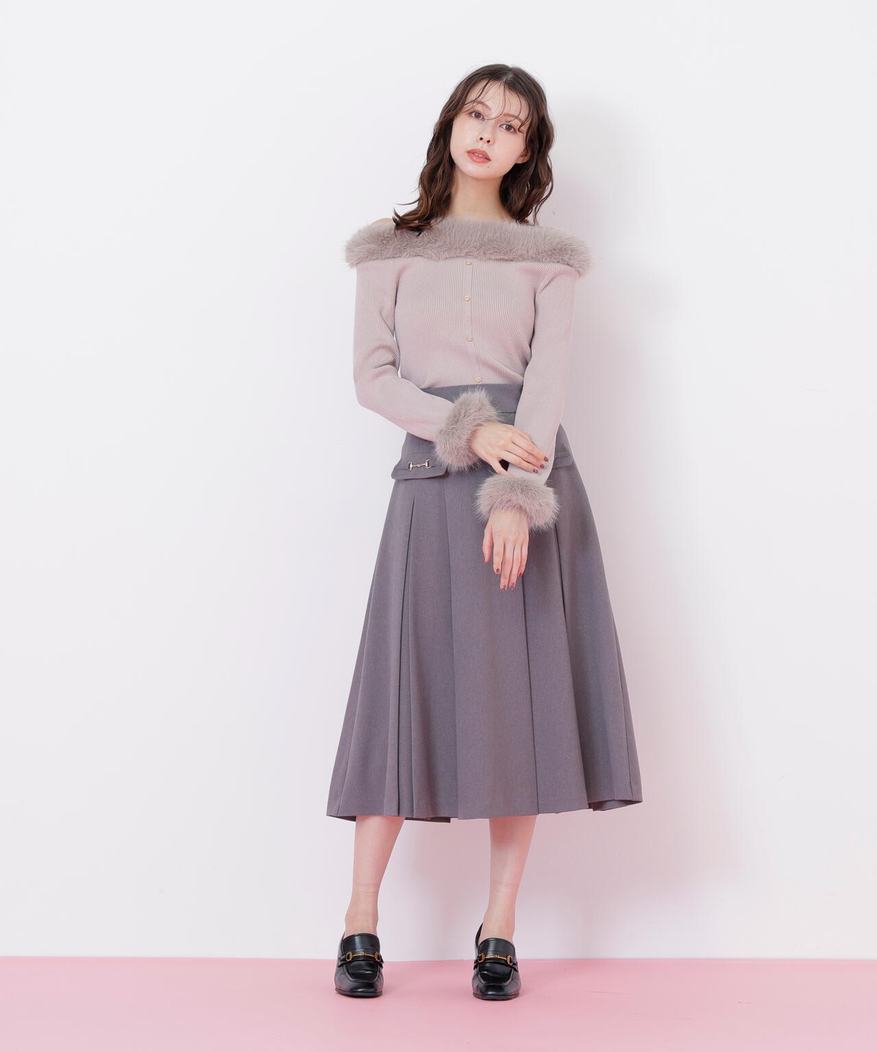 フェイクファートリムニット