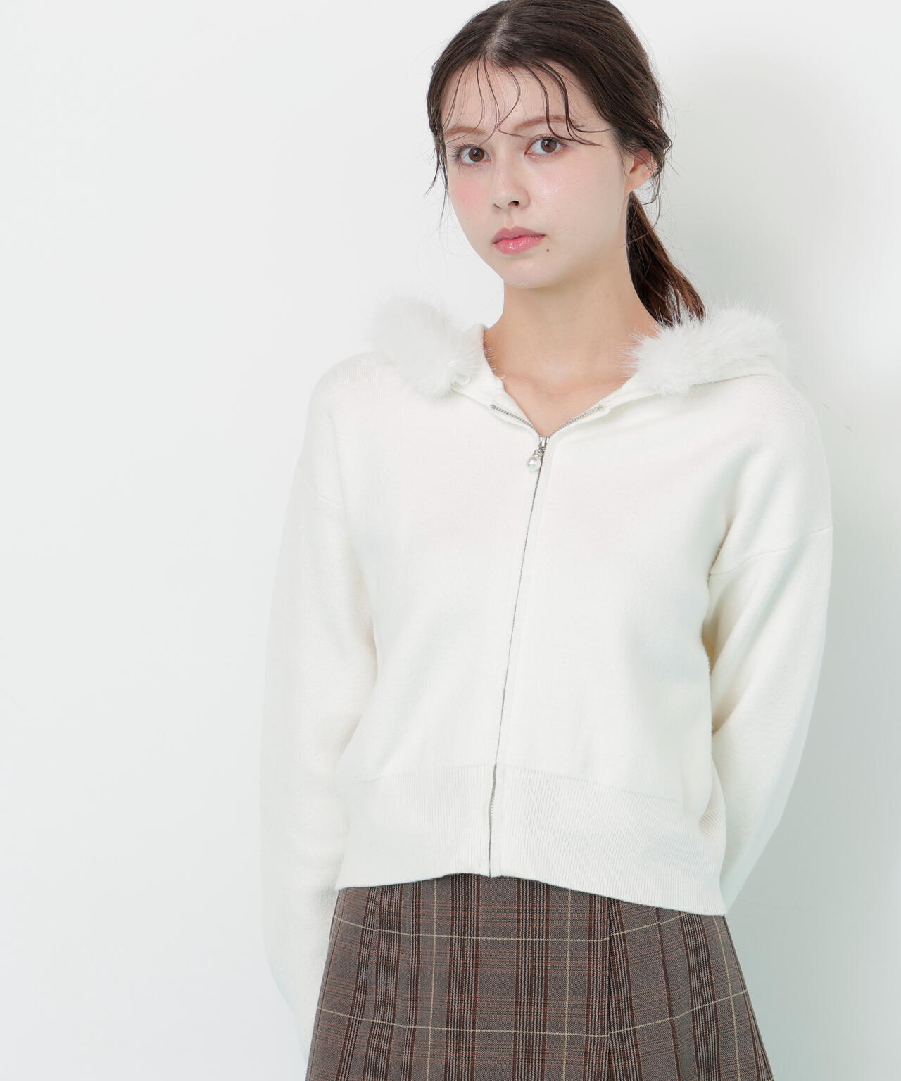 フェイクファー付きニットパーカー | JILL by JILL STUART（ジル バイ