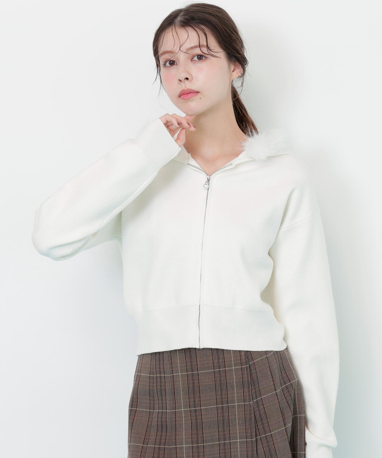 フェイクファー付きニットパーカー | JILL by JILL STUART（ジル バイ