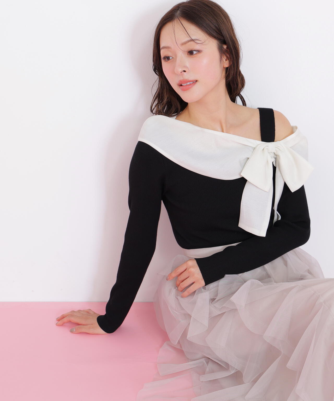 値下げ 極美品 春ニット YUKI SHIMANE オフショルダーリボン ニット 値下げ 極美品 春ニット YUKI SHIMANE オフショルダーリボン ニット