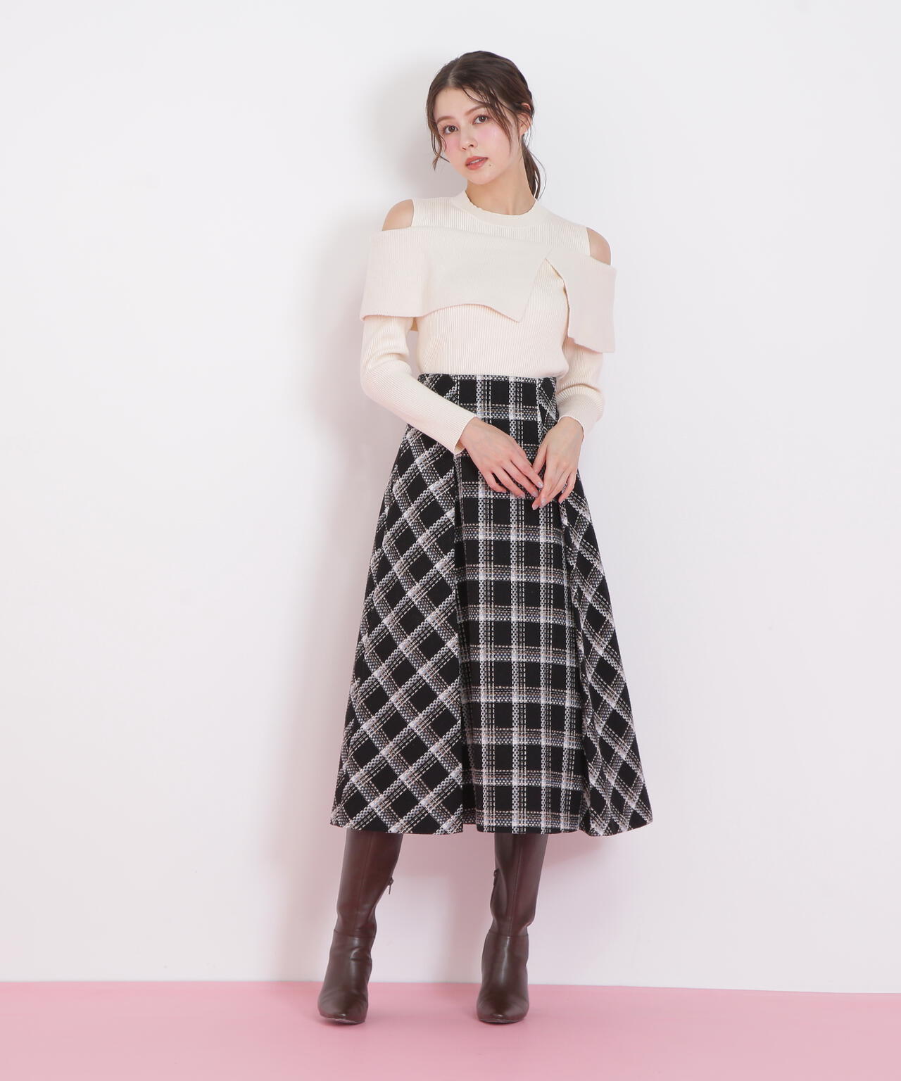 ジル バイ ジル スチュアート（JILL by JILL STUART）/ミニフェザーケープニット ミニフェザーケープニット | JILL by JILL STUART（ジル バイ ジル