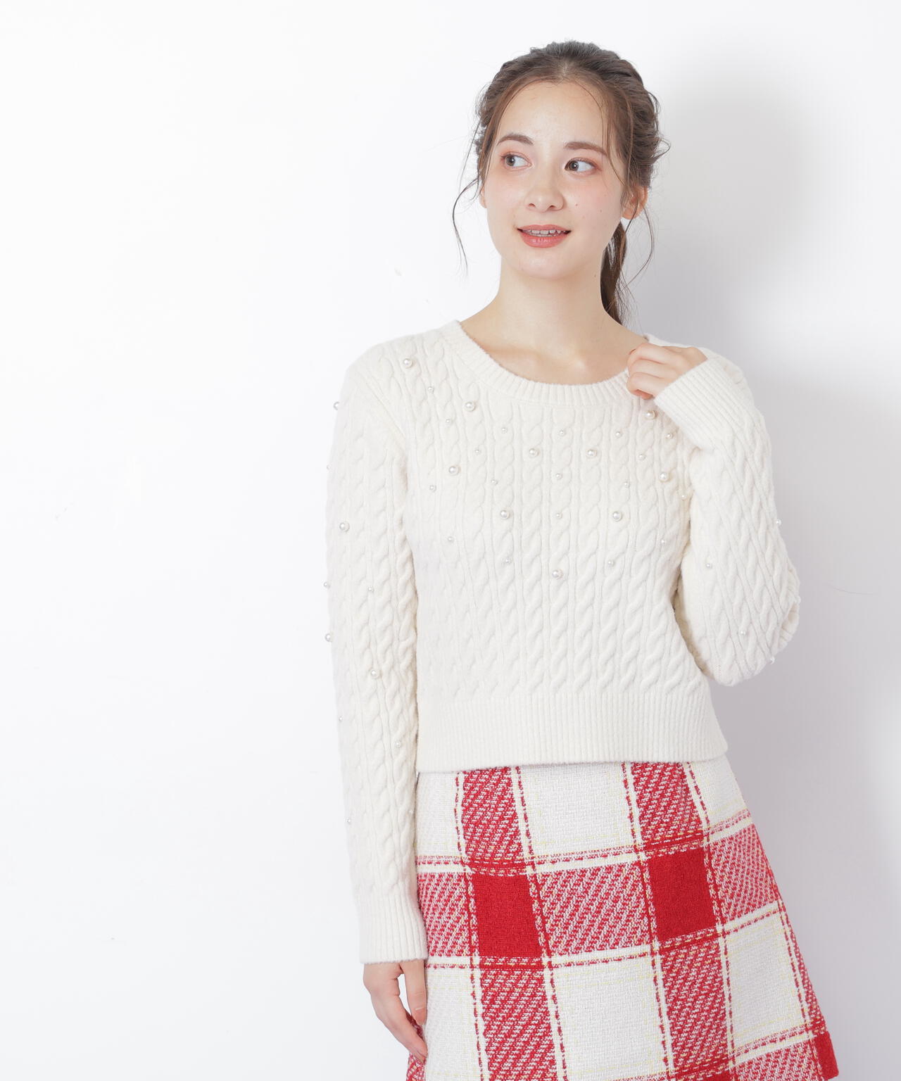 ランダムパールミニケーブルニット