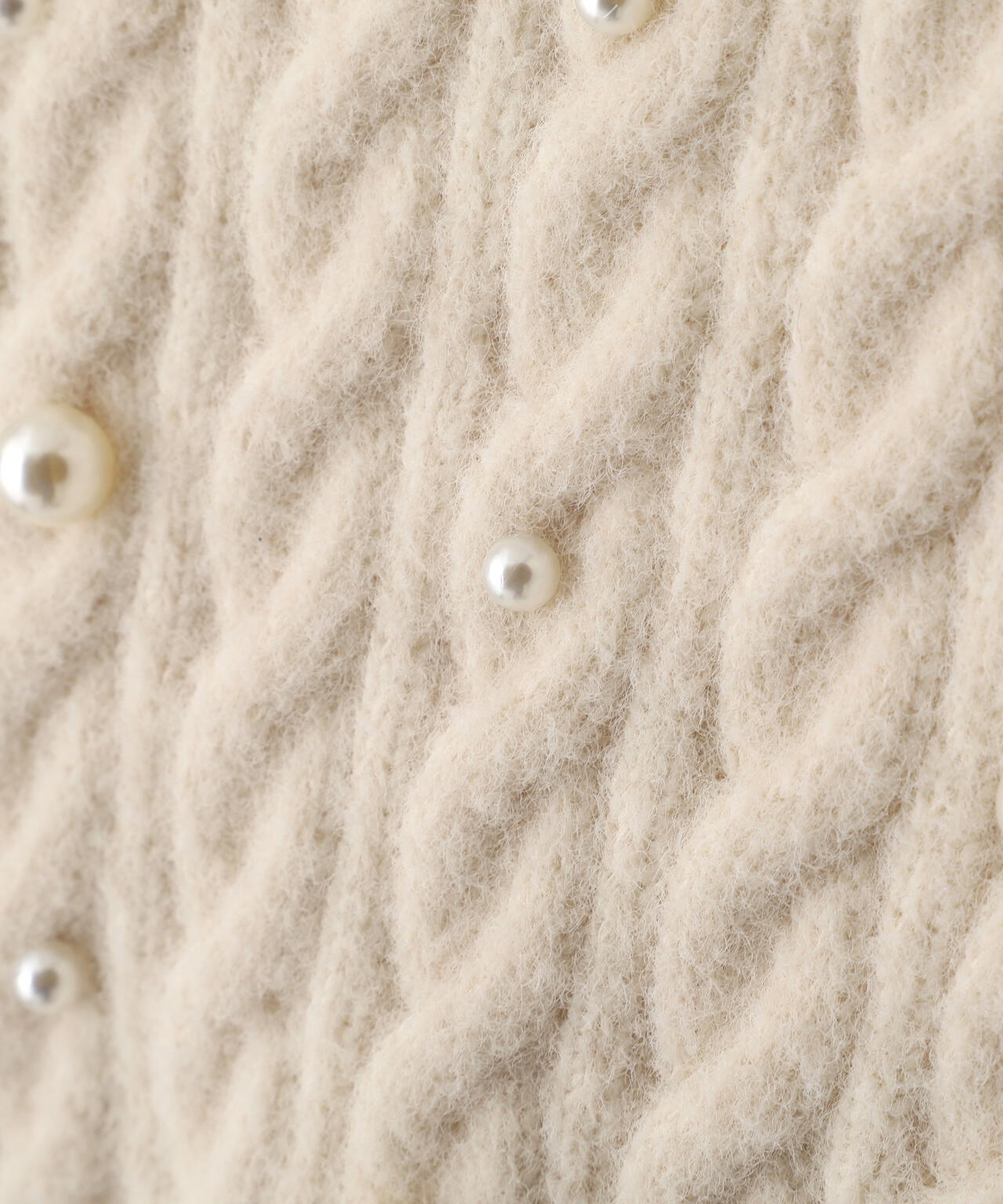 ランダムパールミニケーブルニット