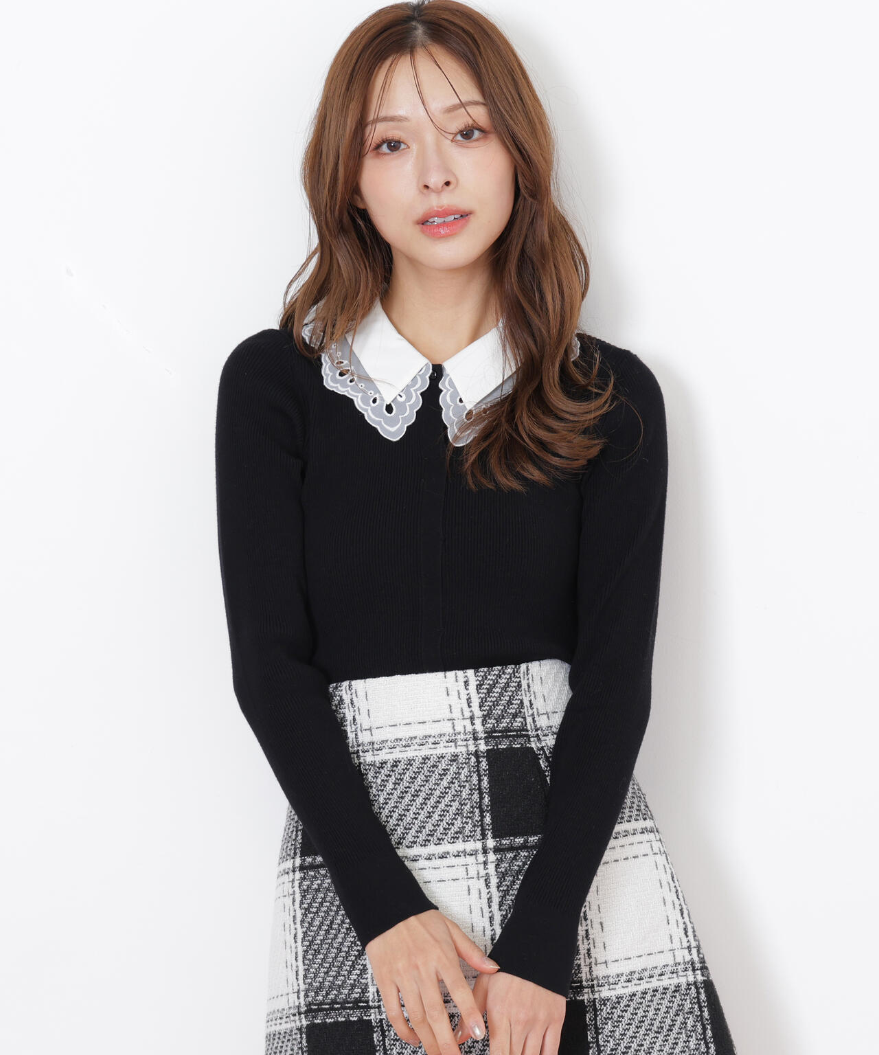 レース衿レイヤードニット