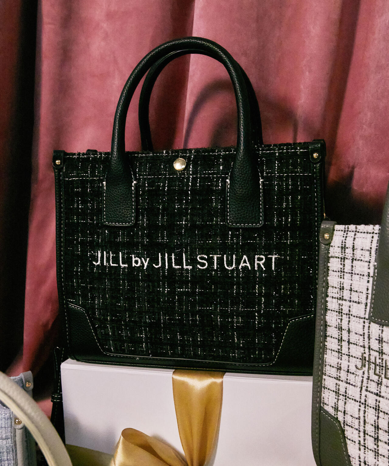 ＜WEB限定カラーあり＞ツイードショルダートート