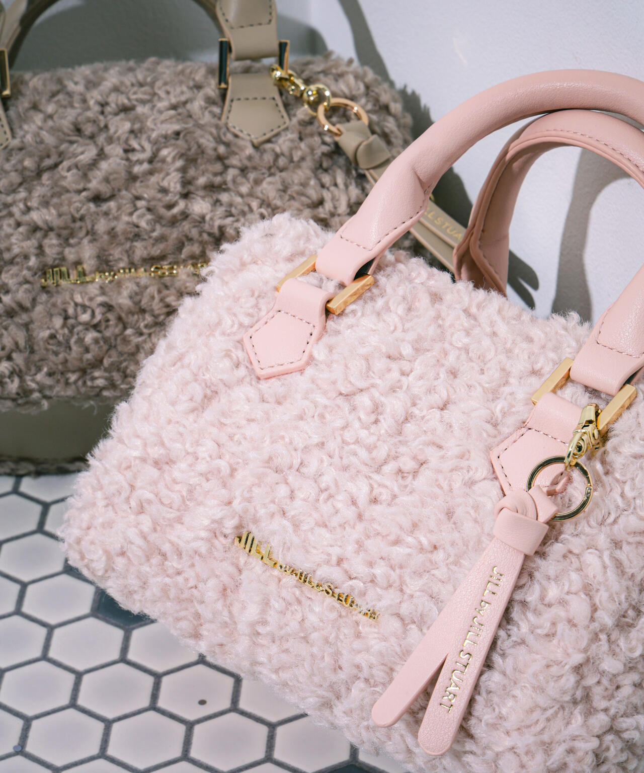 ボアミニボストン