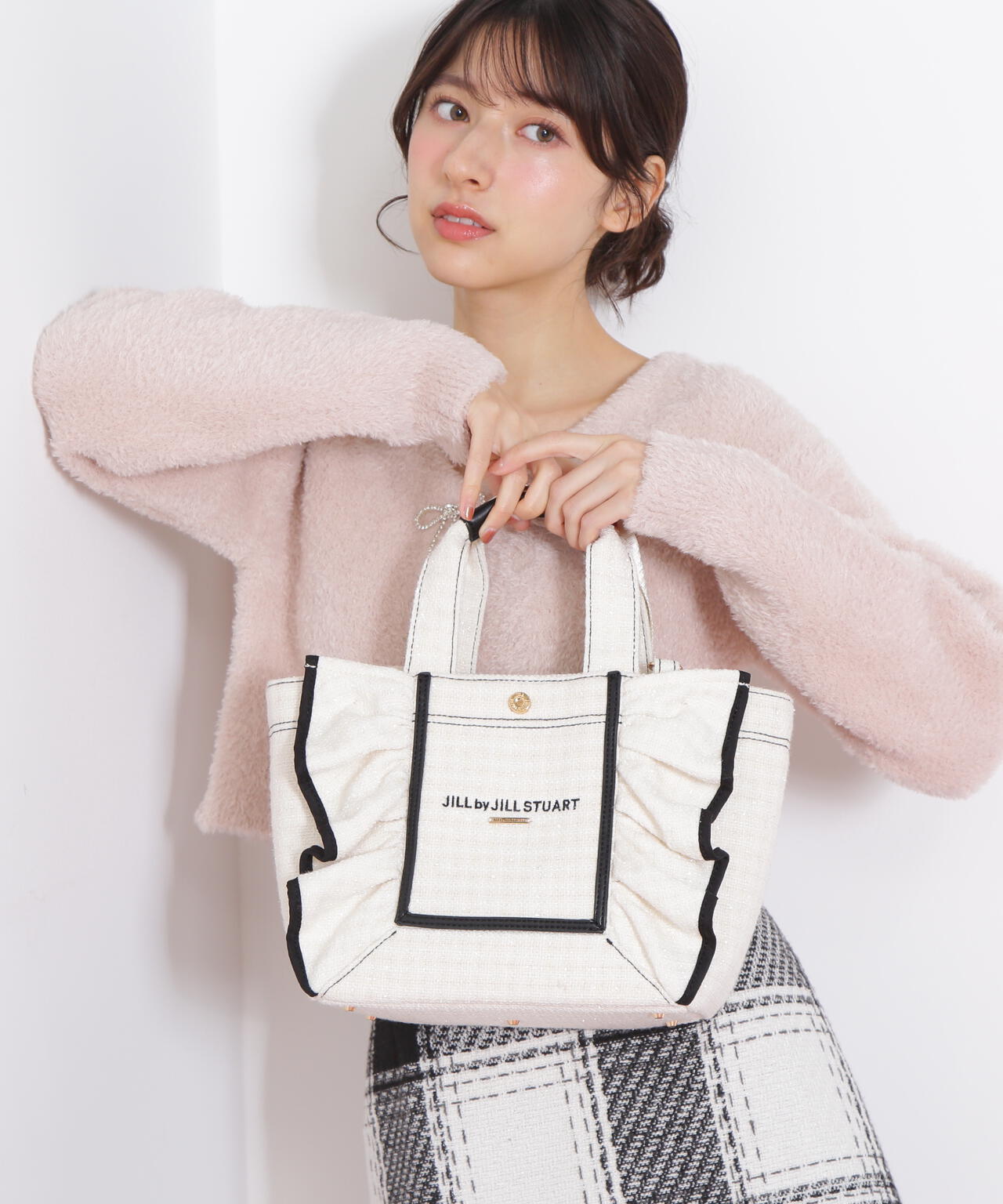 ＜リミテッドファブリック＞フレームフリルトートバッグ