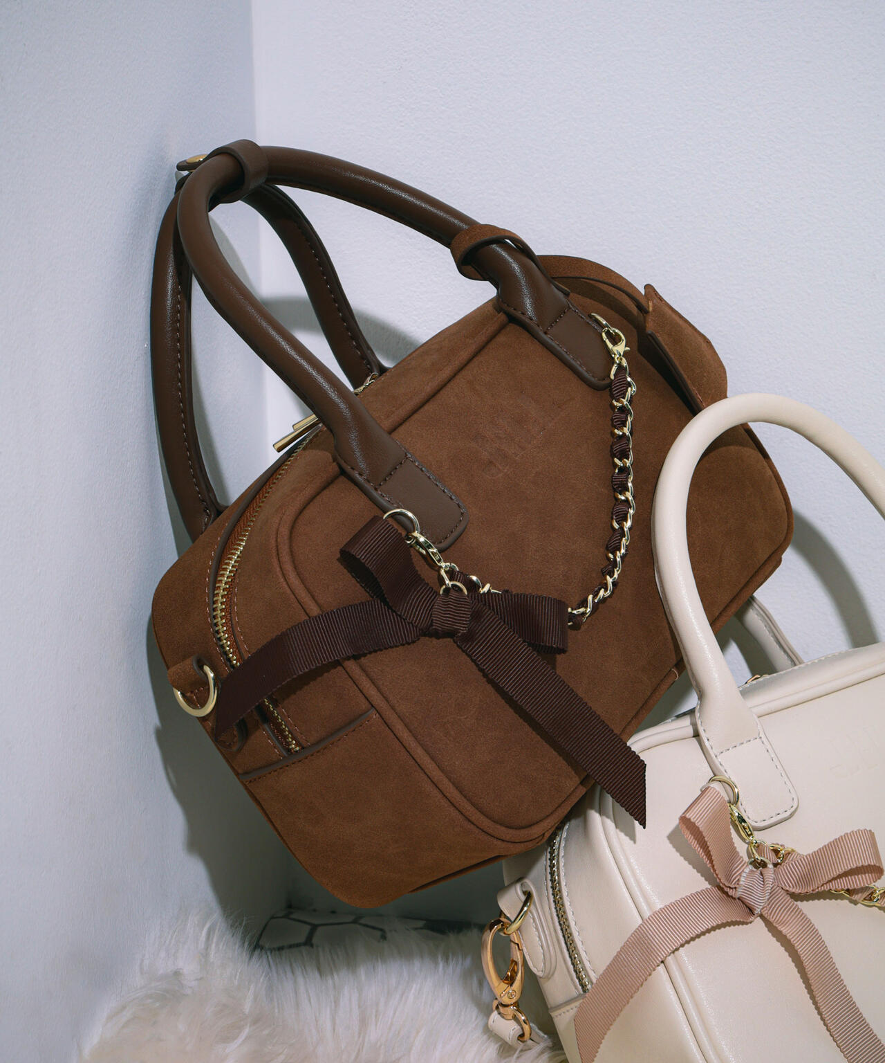 チャーム付きミニボストン