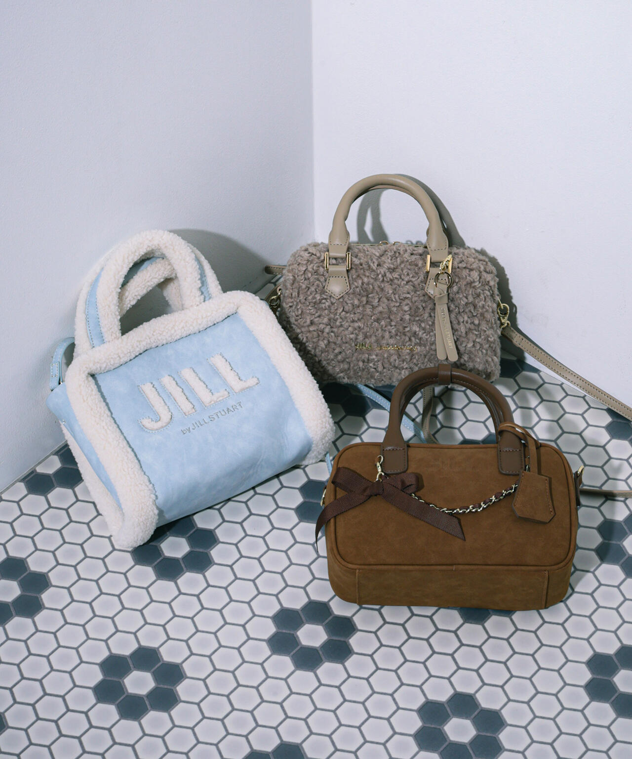 チャーム付きミニボストン