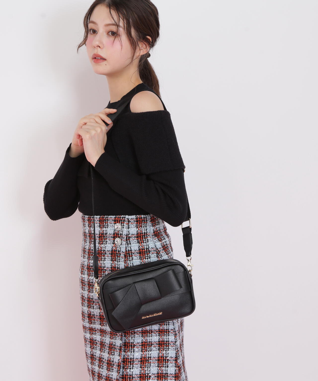 ジル バイ ジル スチュアート（JILL by JILL STUART）/＜リボンシリーズ＞スクエアポシェット リボンシリーズ＞スクエアポシェット | JILL by JILL STUART（ジル