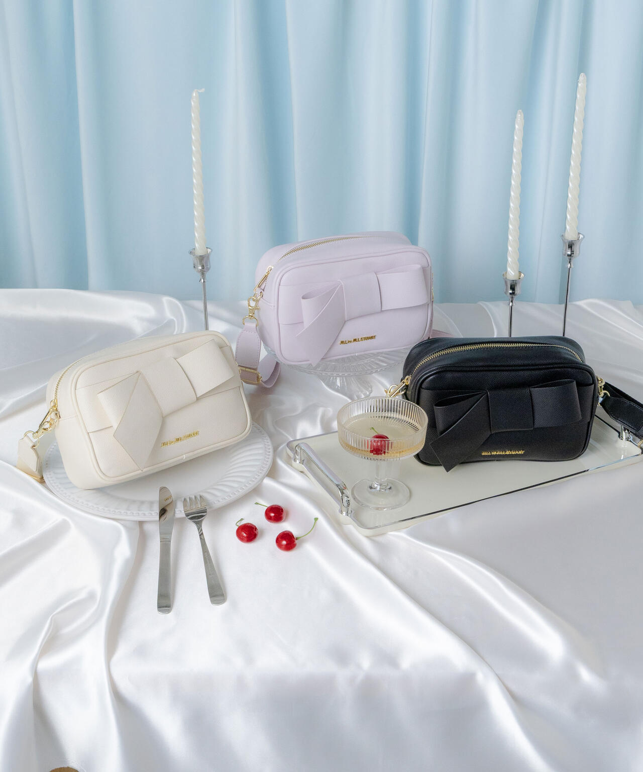 2411-31 タッセルスクエアサシェ 香り袋 クリスマス ローズリース リボン 2411-31 タッセルスクエアサシェ 香り袋 クリスマス ローズリース