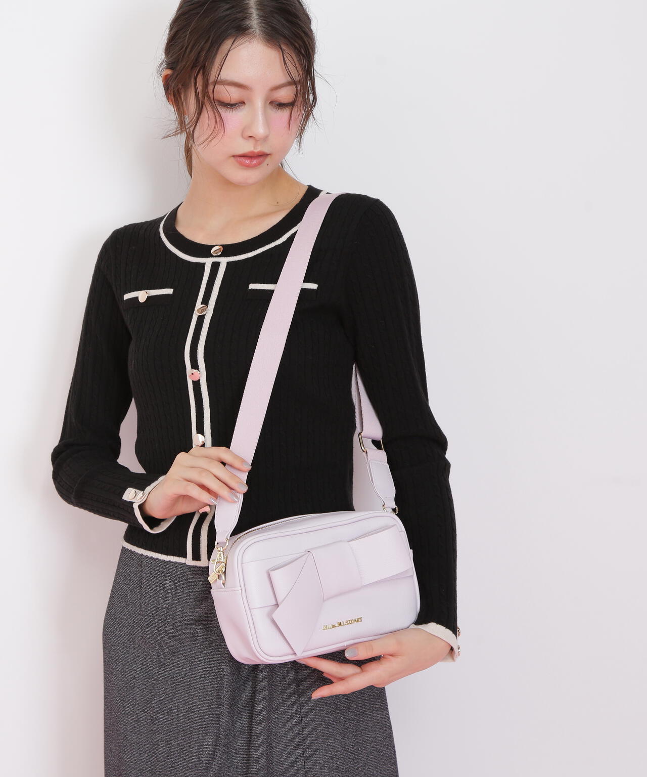 リボンシリーズ＞スクエアポシェット | JILL by JILL STUART（ジル