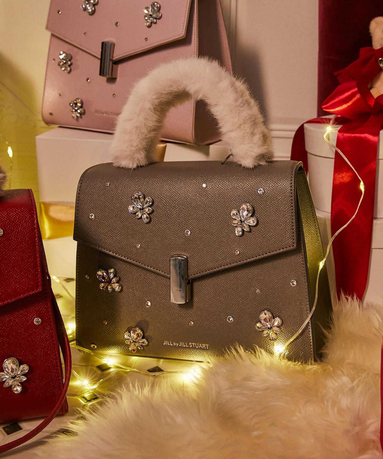 ランダムビジューファーハンドルバッグ