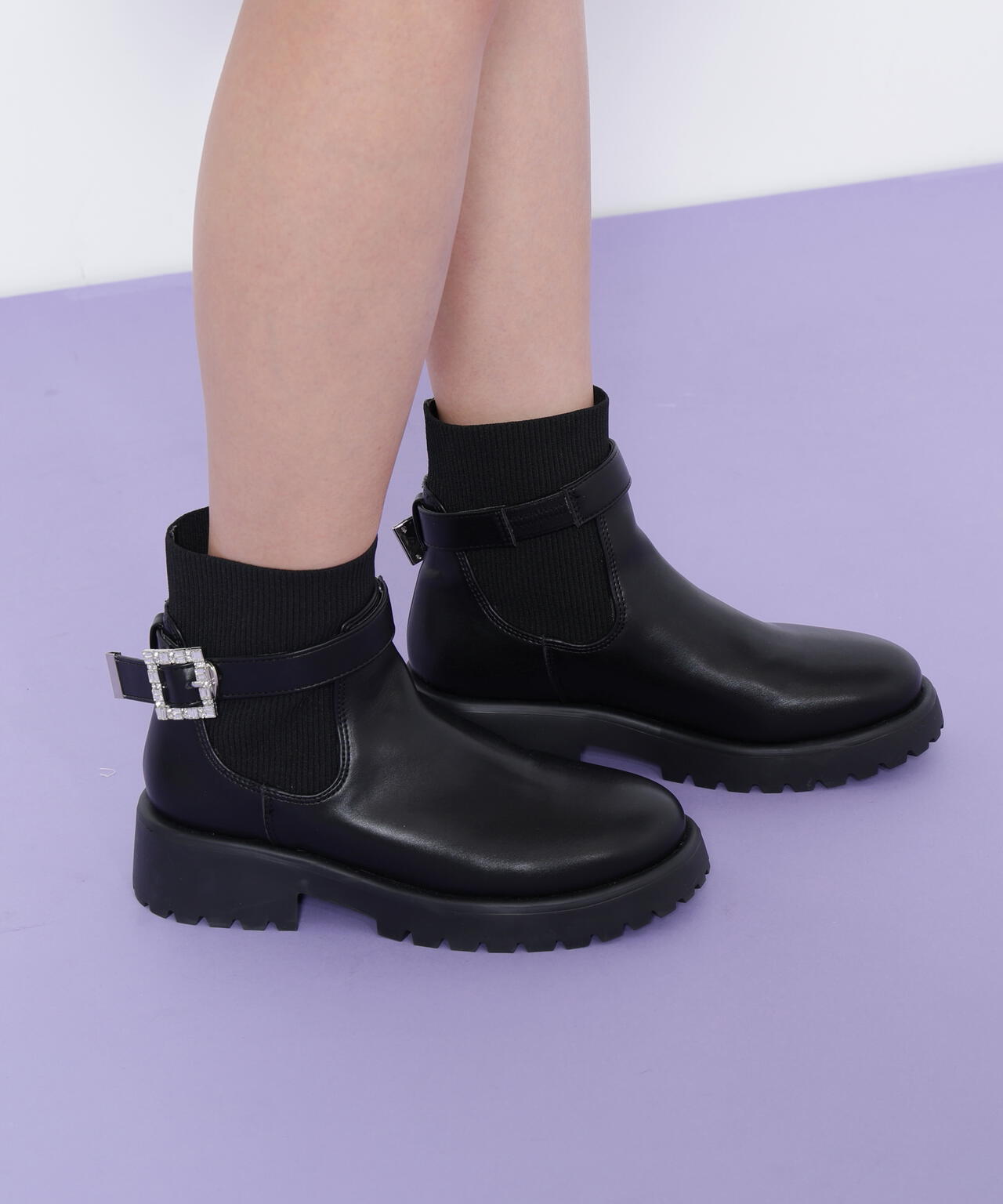 ビジューベルトショートブーツ