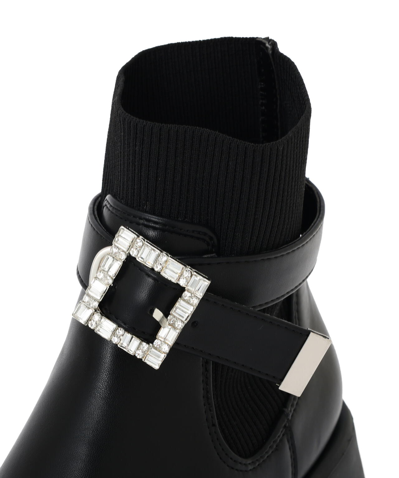 ビジューベルトショートブーツ