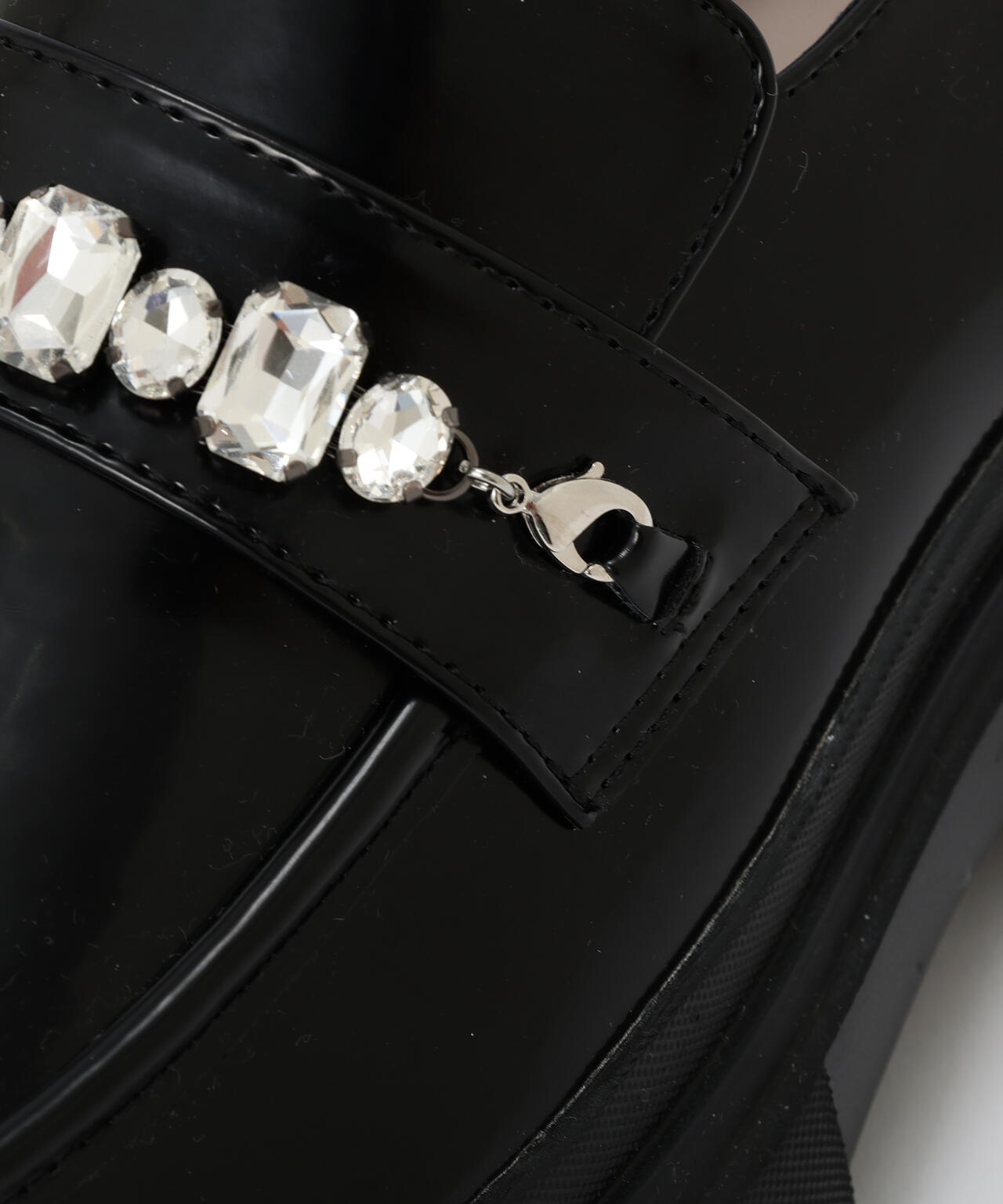 ビジュー付きカスタムローファー