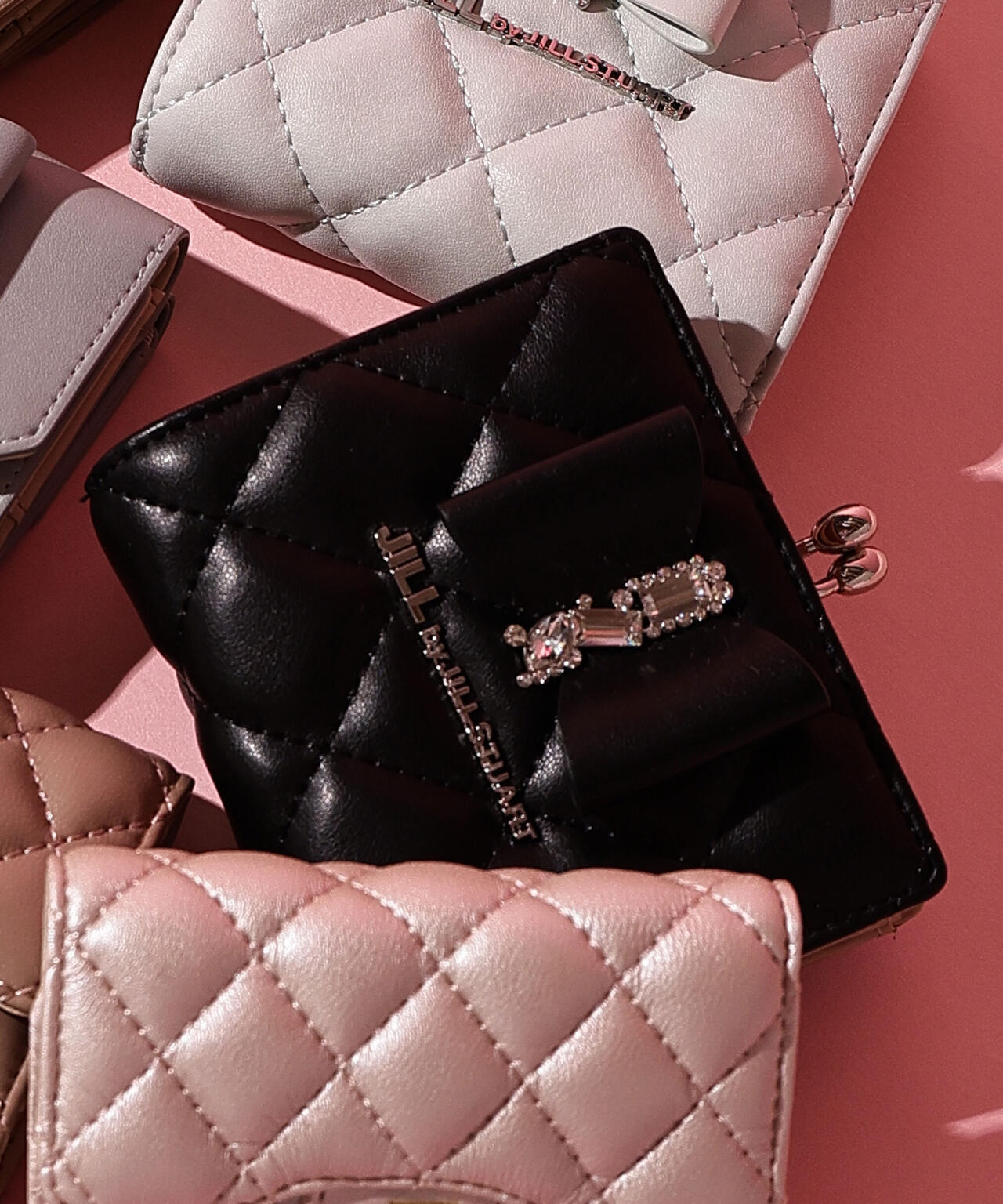 RIBBONキルトウォレット