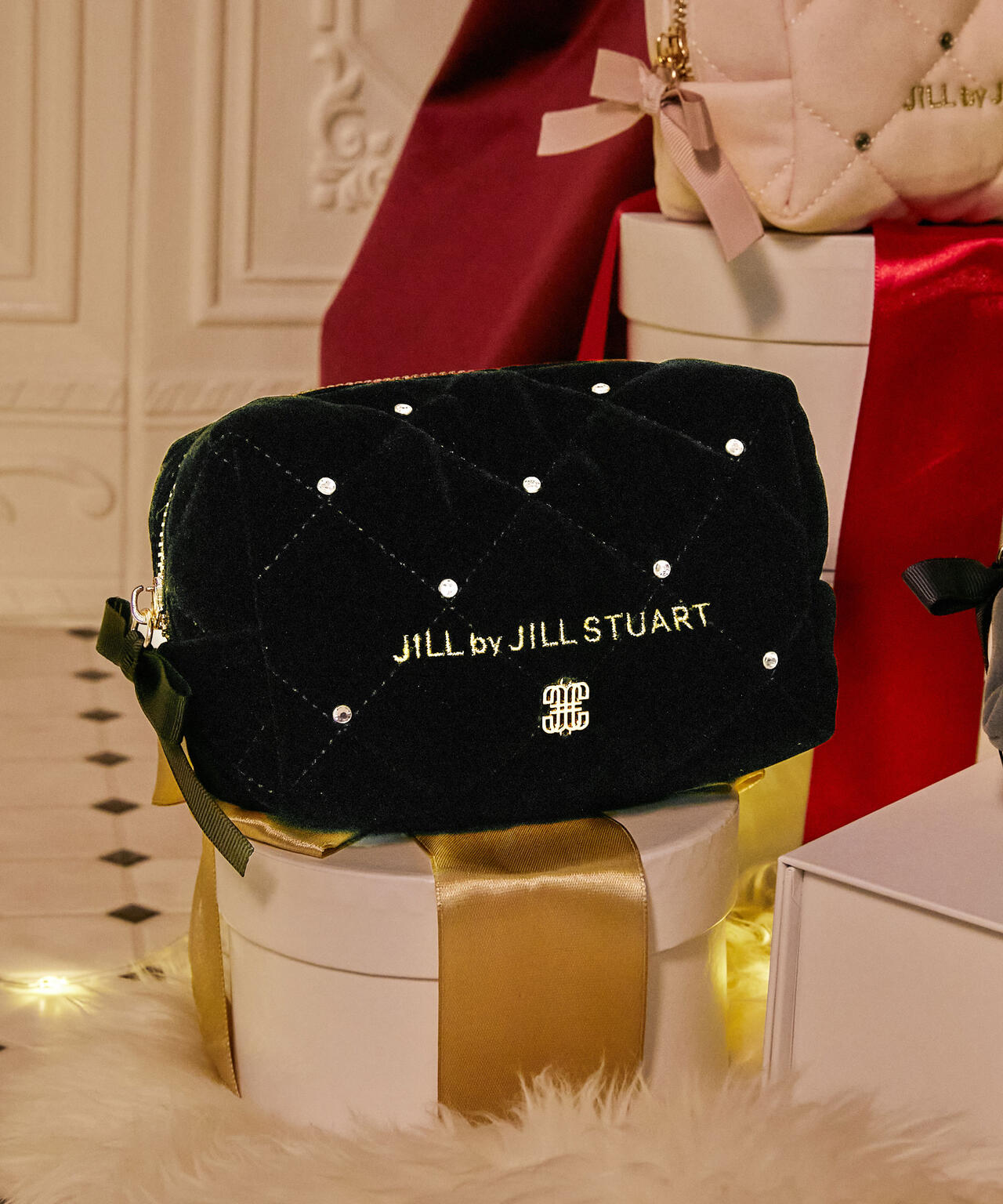 ビジューリボンキルティングポーチ | JILL by JILL STUART（ジル バイ