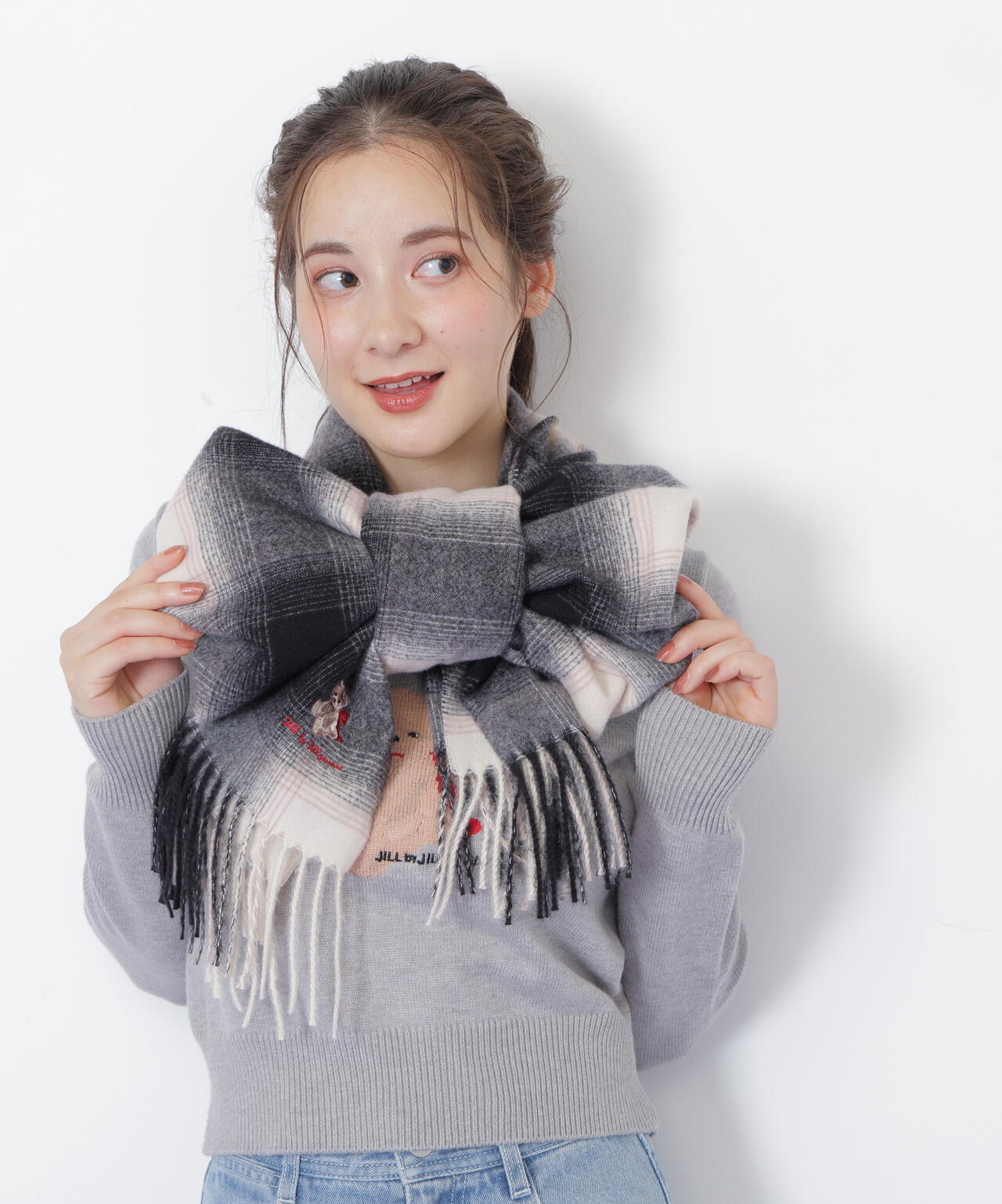 ＜BEARシリーズ＞Holidayベア刺繍チェックストール