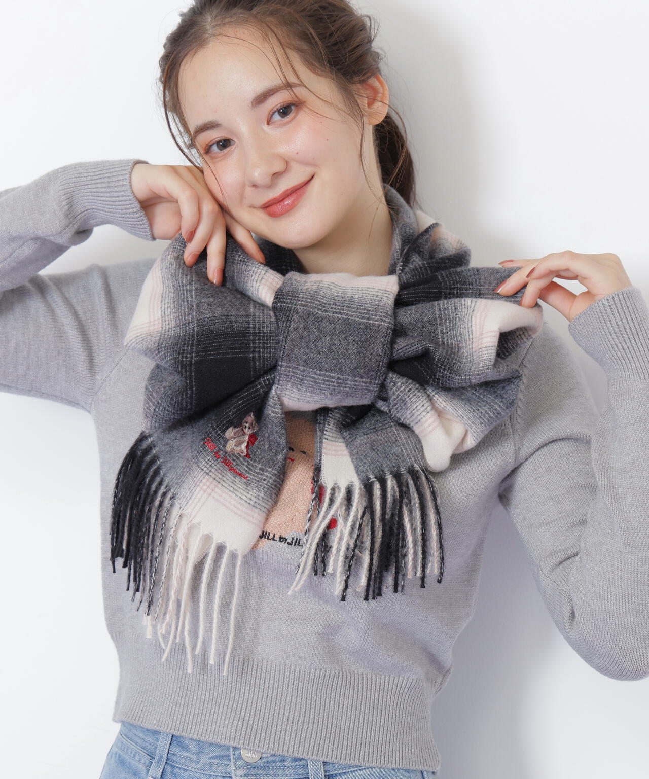 ＜BEARシリーズ＞Holidayベア刺繍チェックストール