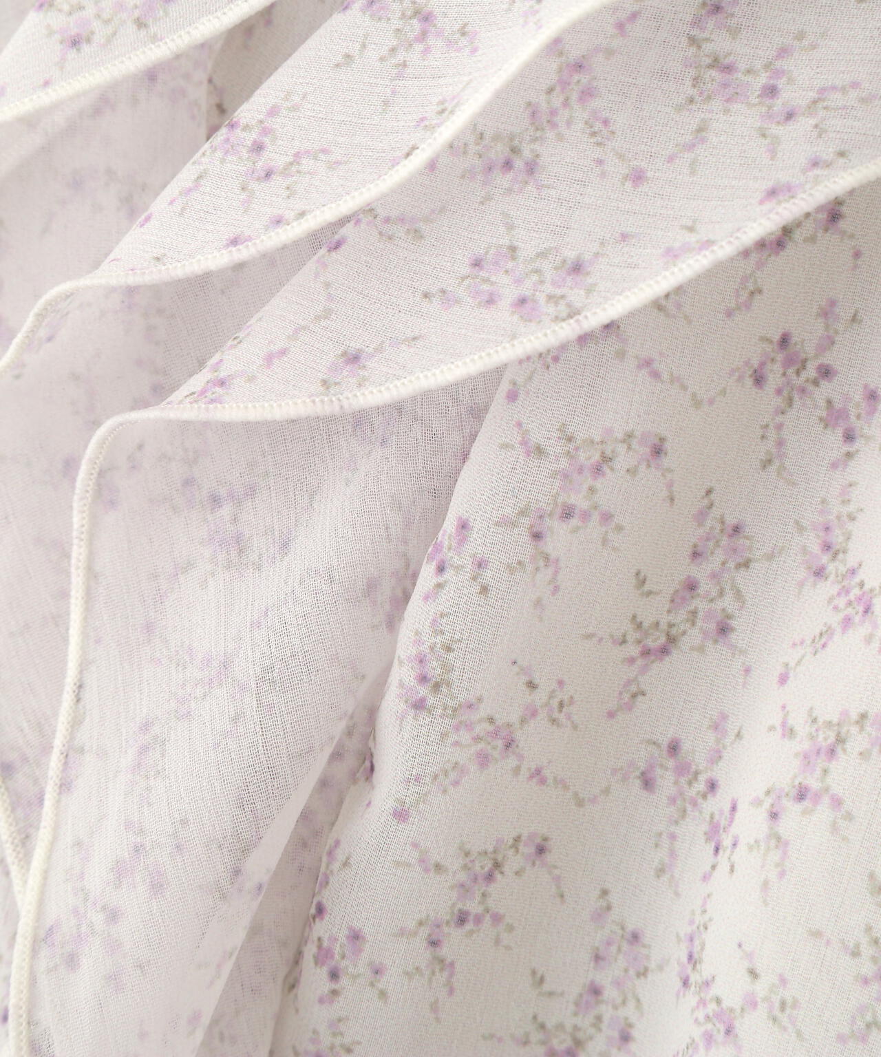 小花プリントフリルブラウス