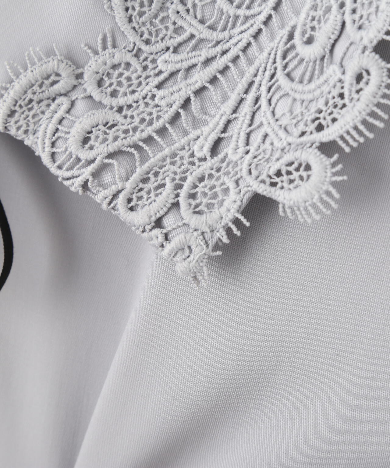 レースセーラーカラーブラウス