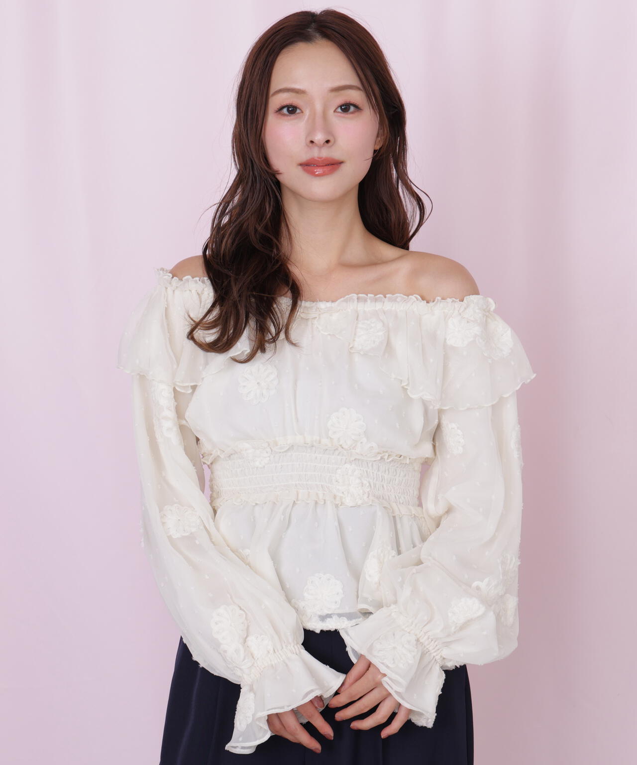 2way立体レースブラウス